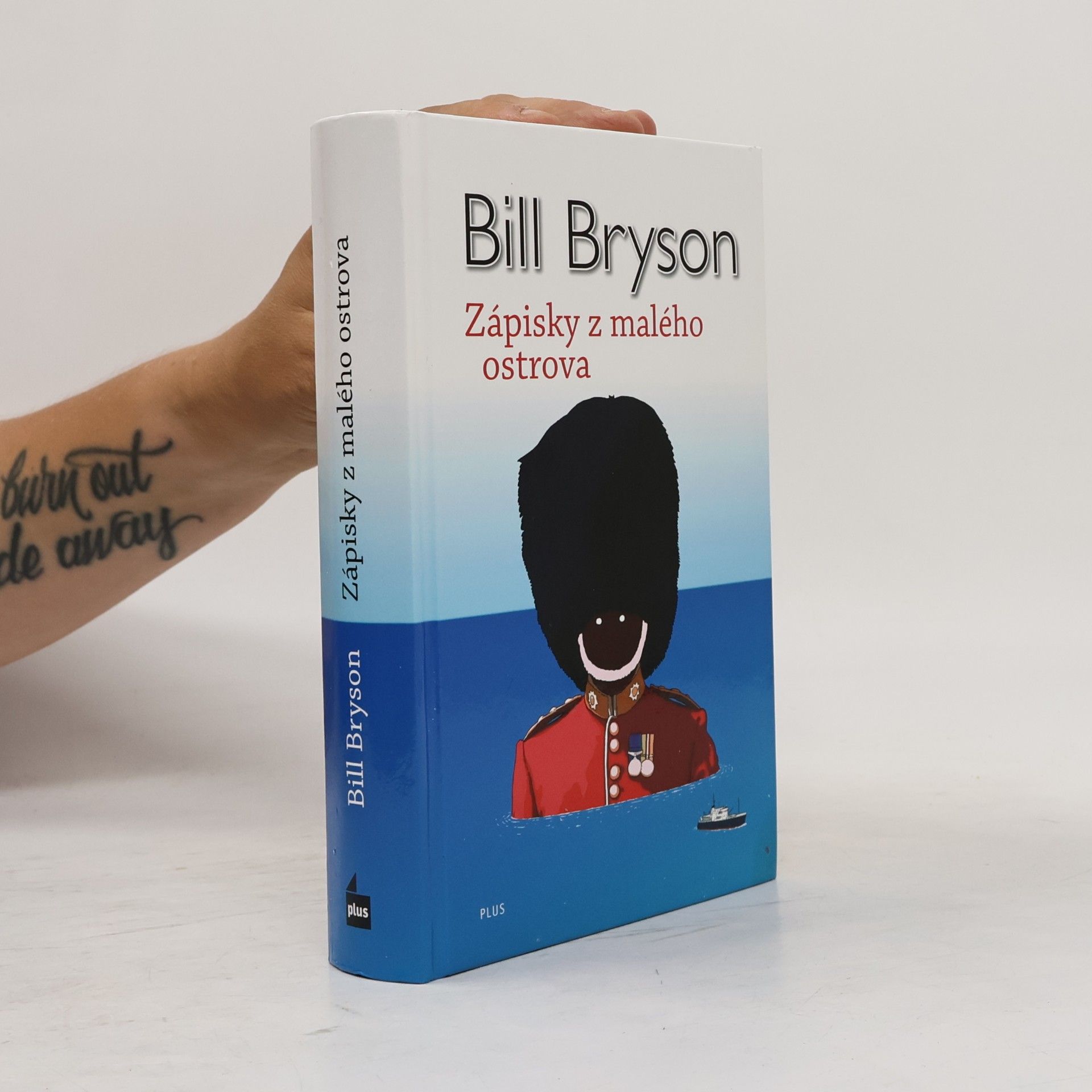 Bill Bryson Zápisky z malého ostrova