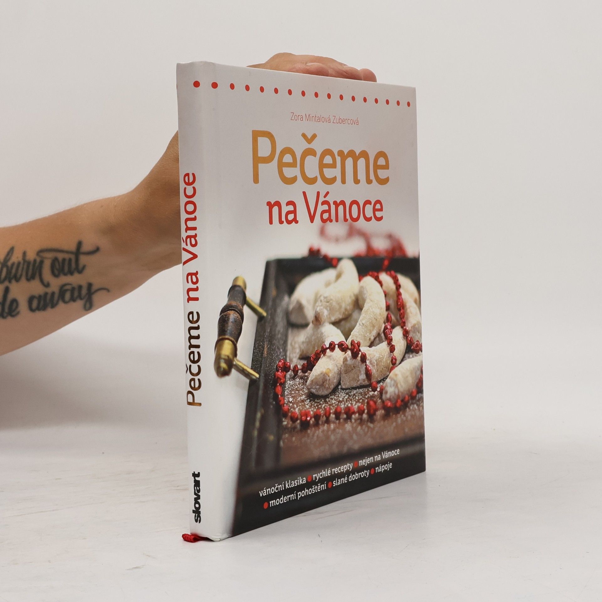 Zora Mintalová Zubercová Pečeme na Vánoce