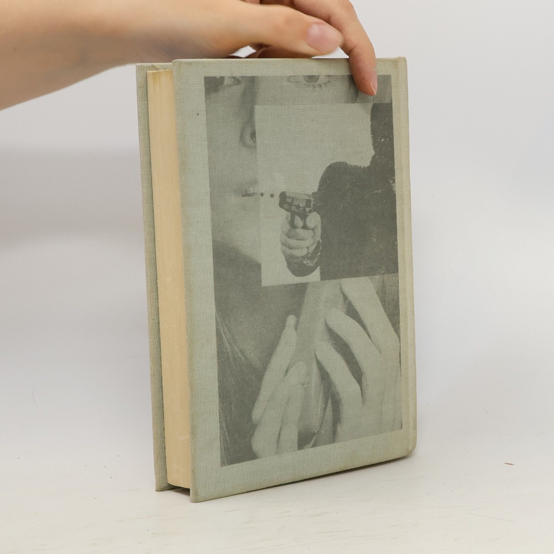 Dashiell Hammett Tři krvavé historie