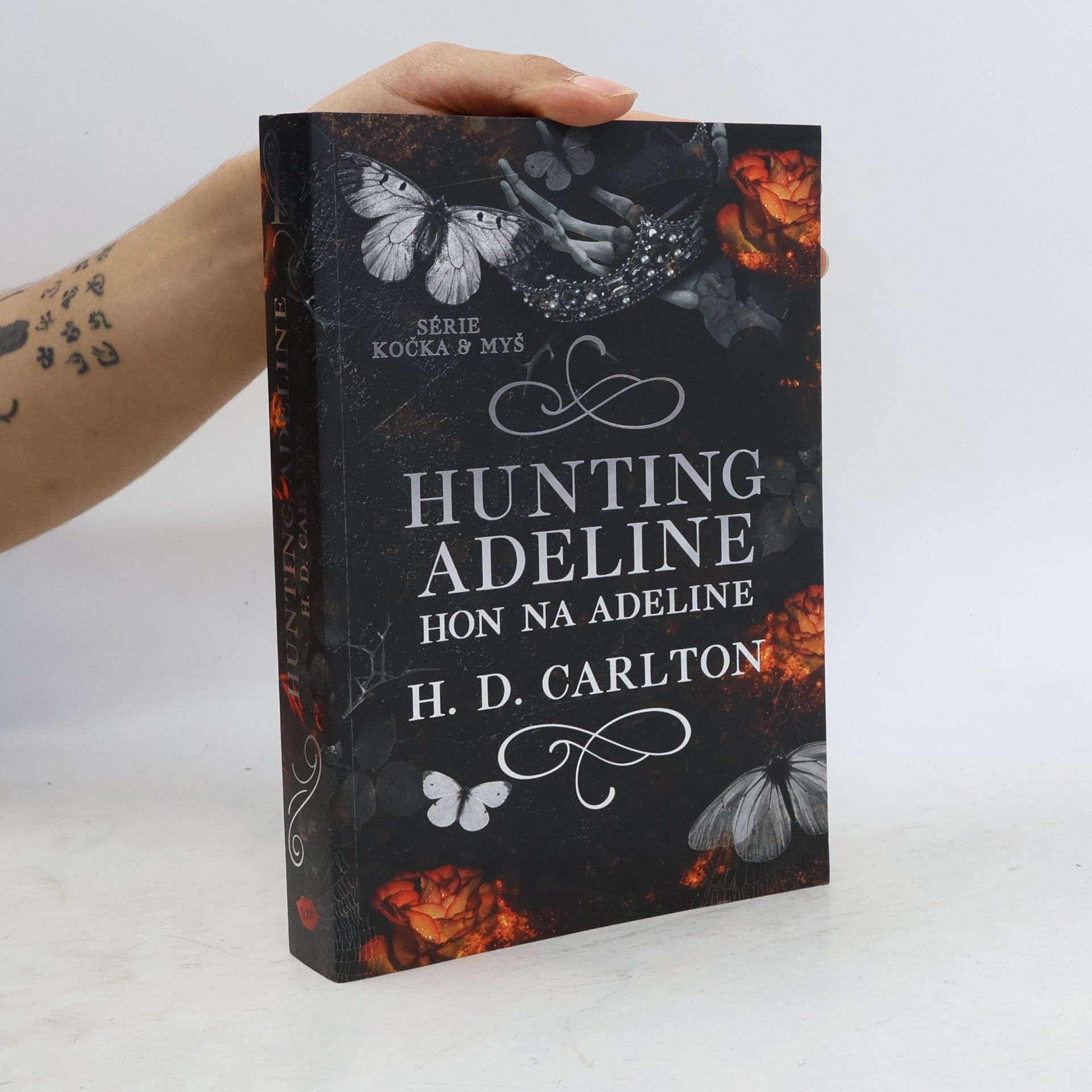 H. D. Carlton Hunting Adeline. Hon na Adeline