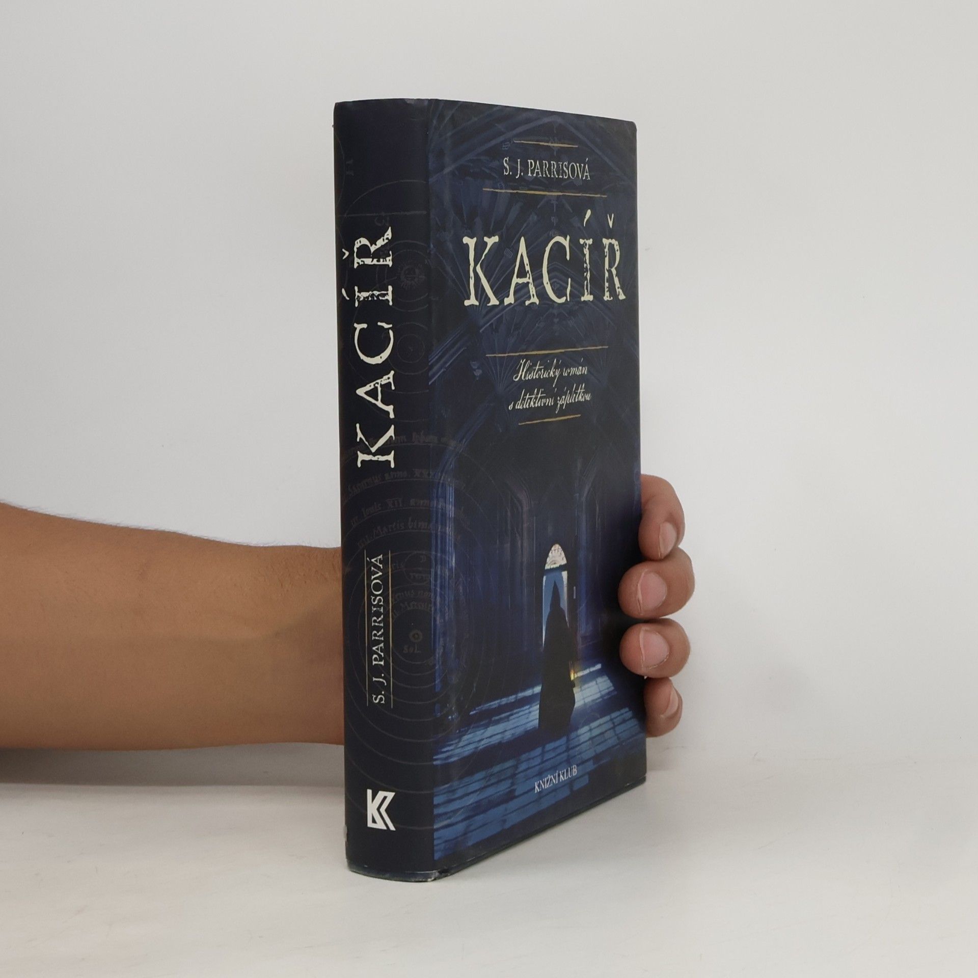 S. J. Parris Kacíř : historický román s detektivní zápletkou