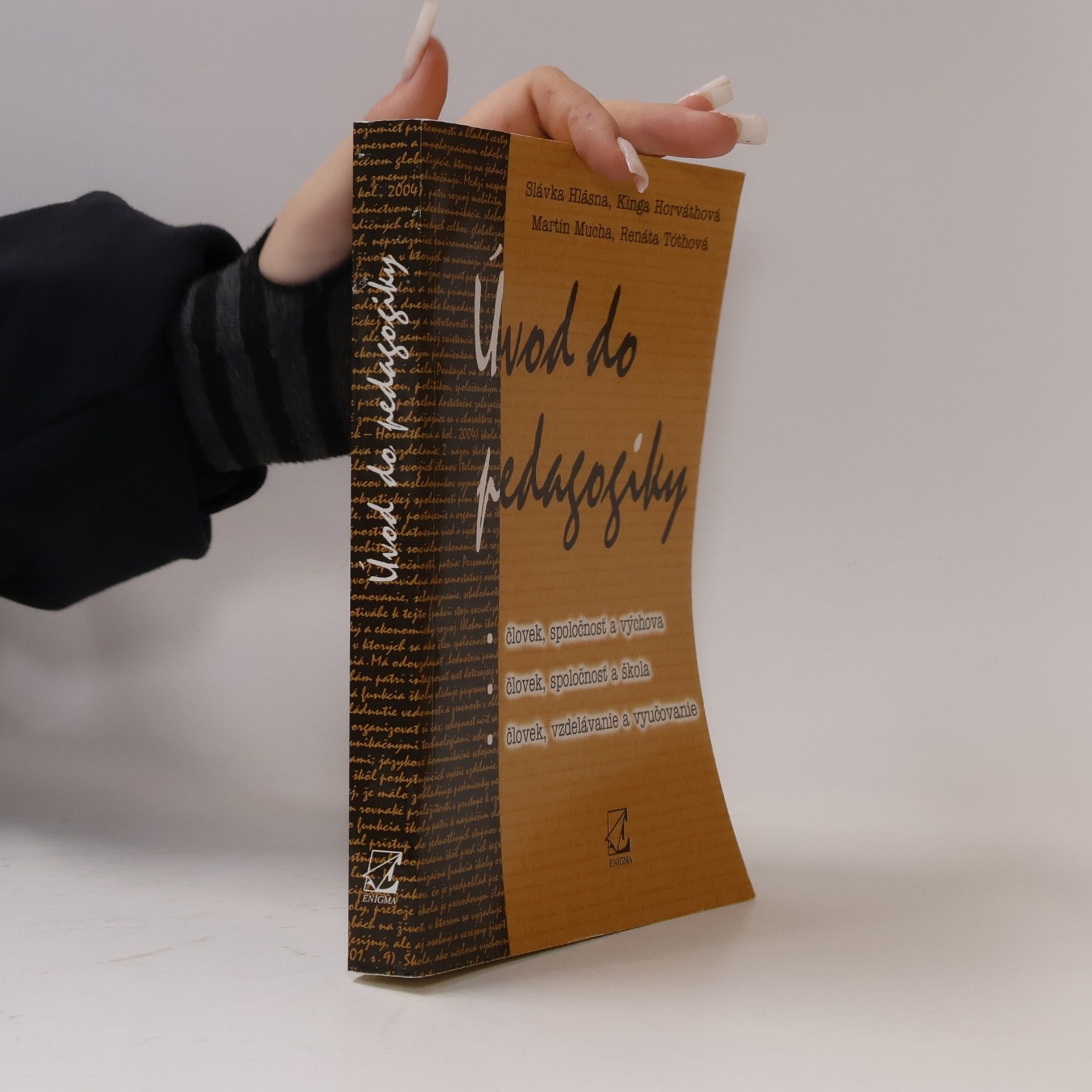 Slávka Hlásna Úvod do pedagogiky