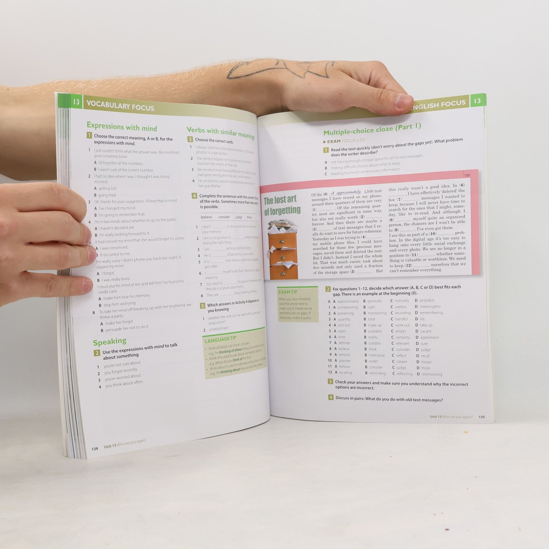 Jana Bellová Gold first : first certificate in English. Coursebook