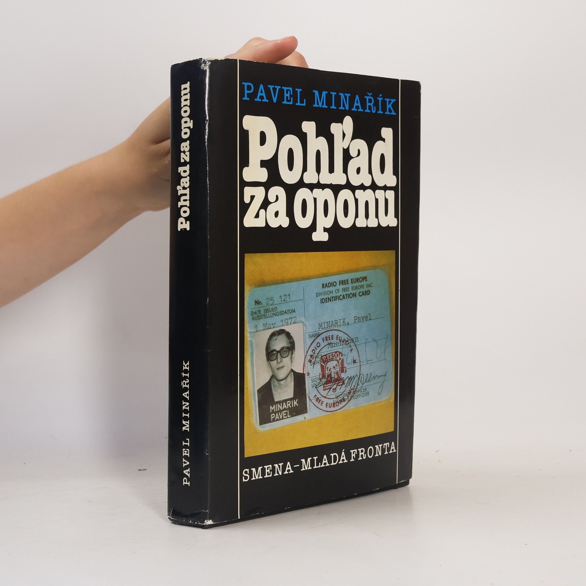 Pavel Minařík Pohľad za oponu