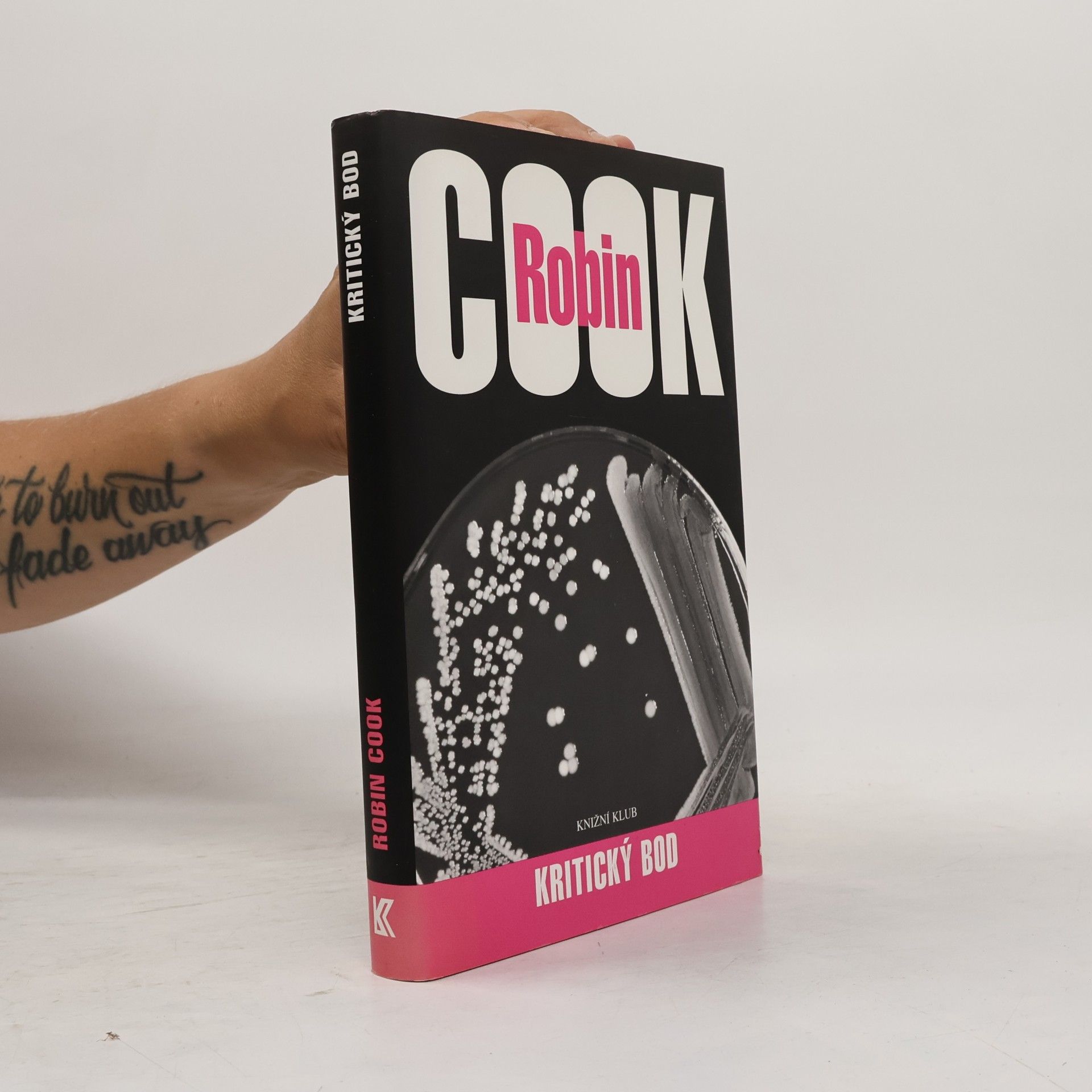 Robin Cook Kritický bod