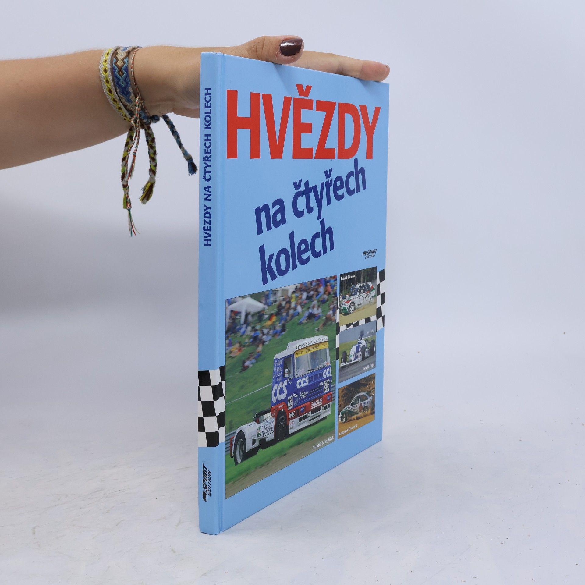 Collectif d'auteurs Hvězdy na čtyřech kolech