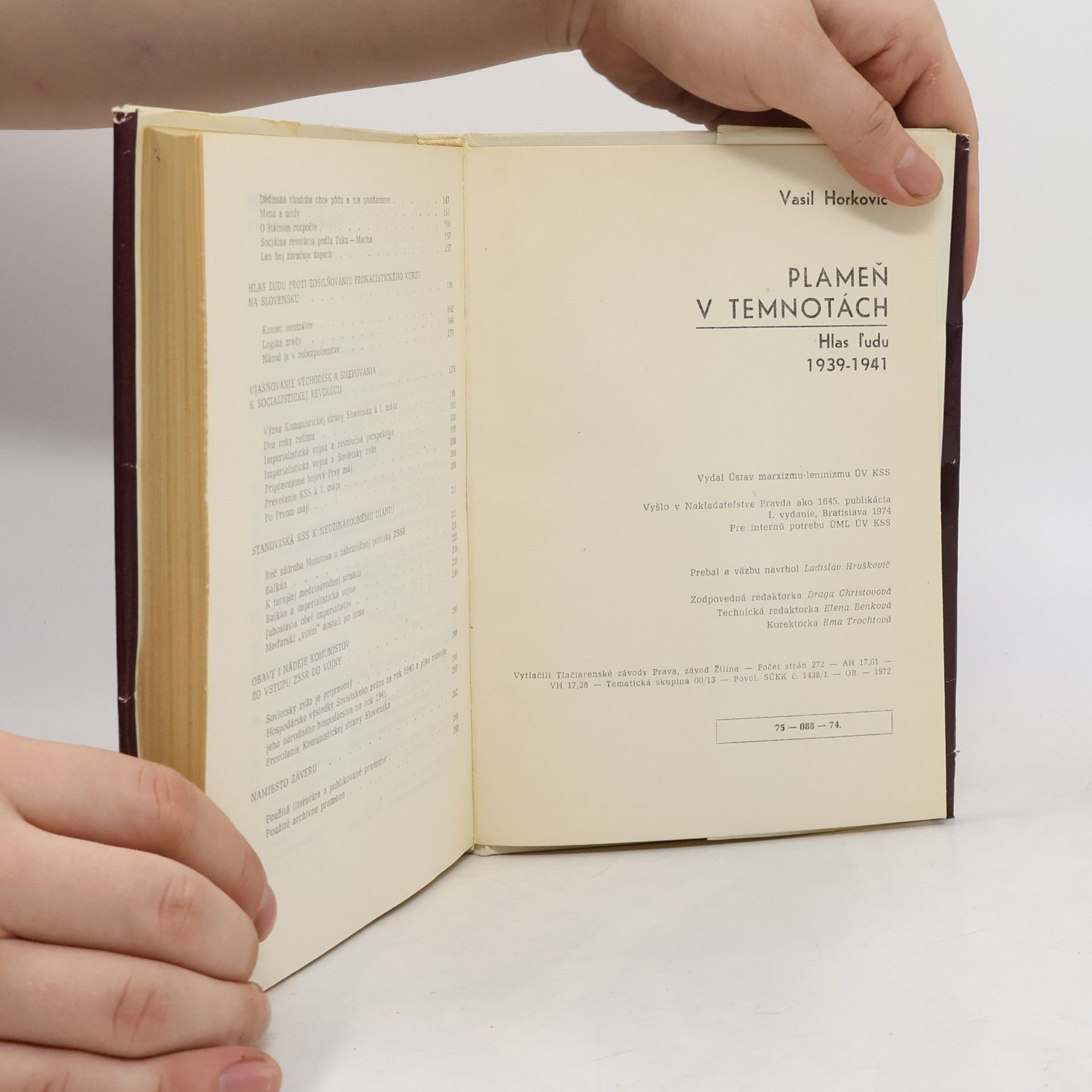Vasil Horkovič Plameň v temnotách. Hlas ľudu 1939-1941