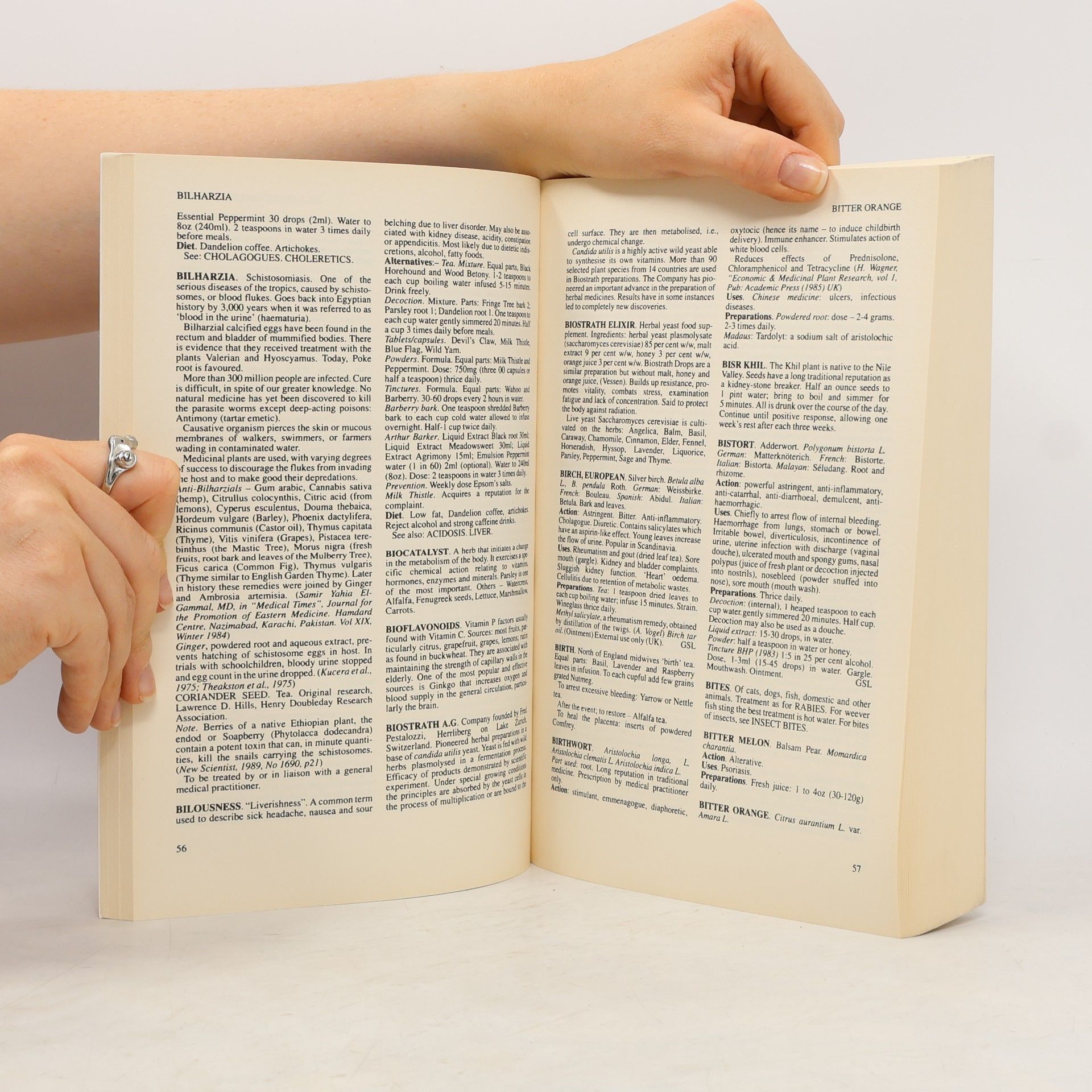 Thomas Bartram Bartram's Encyclopedia of Herbal Medicine