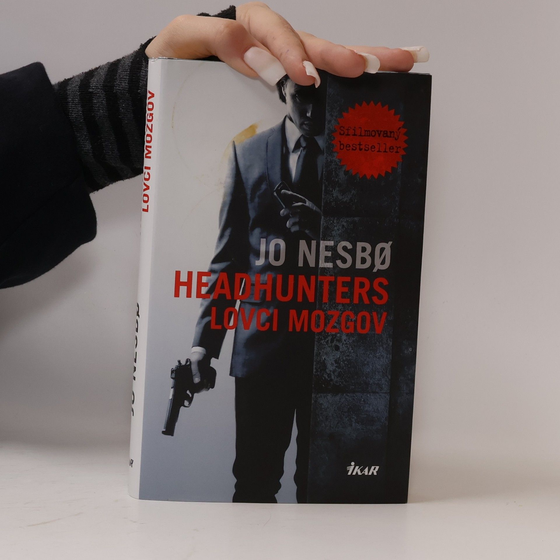 Jo Nesbø Headhunters: Lovci mozgov
