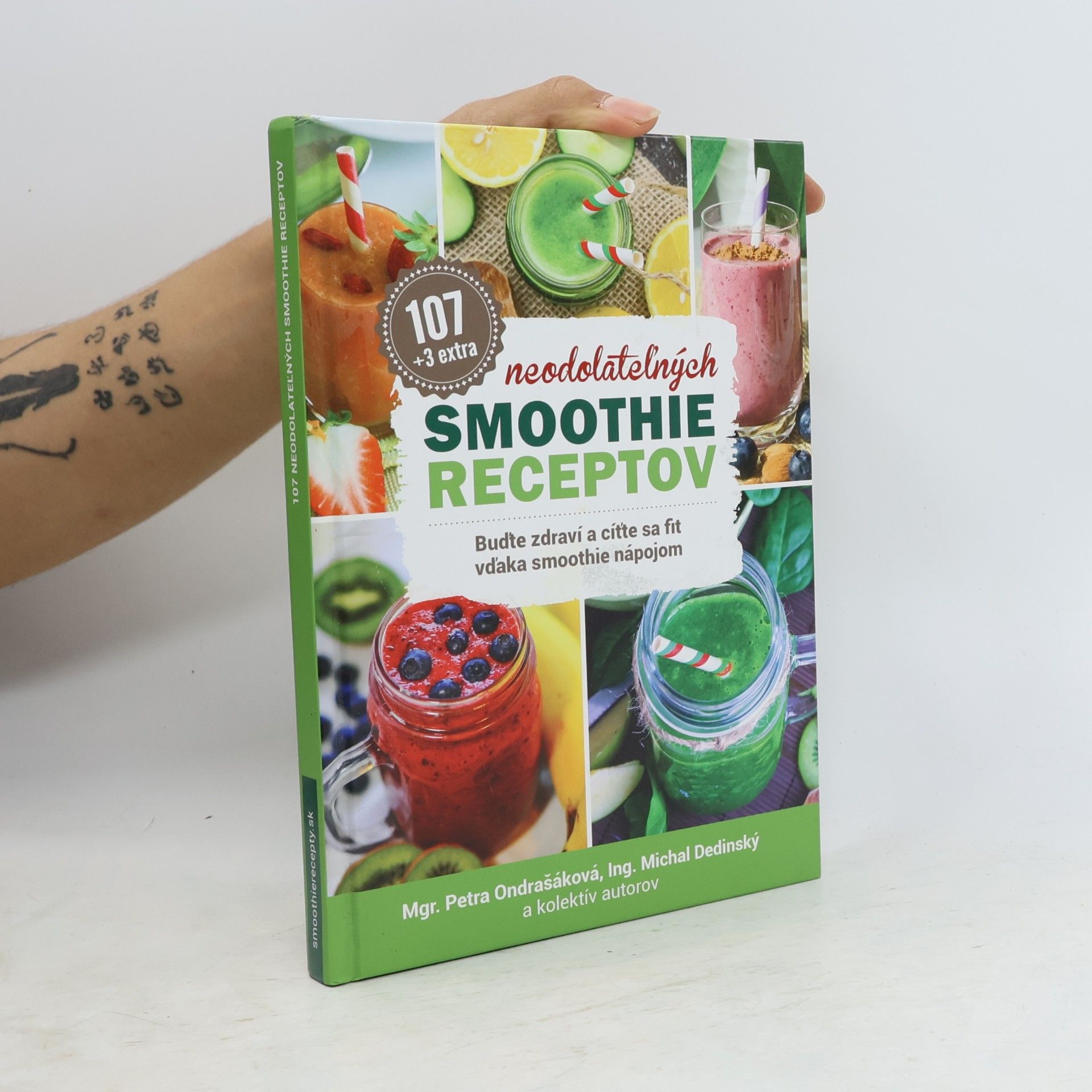 Petra Ondrašáková 107 neodolateľných smoothie receptov