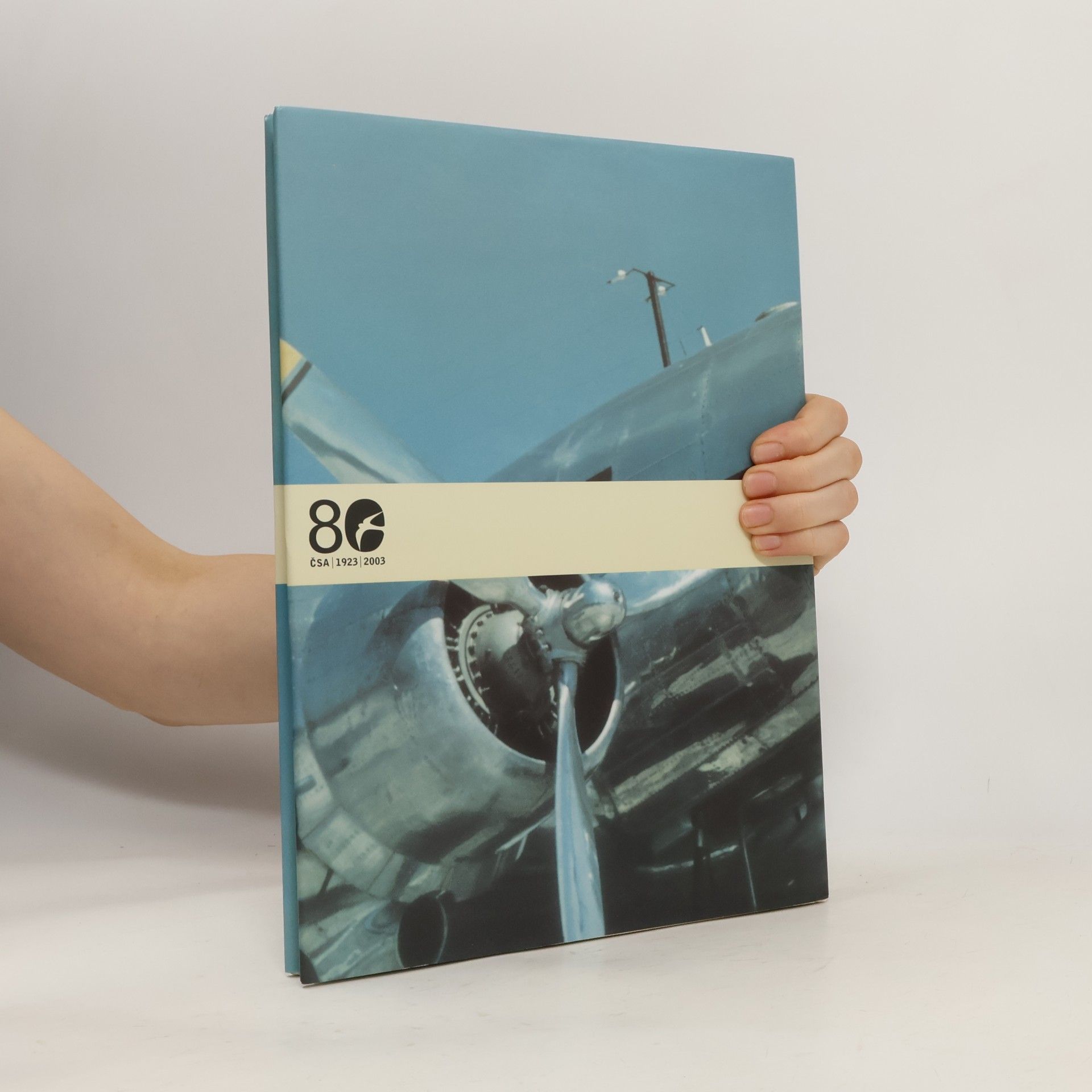 Autorenkollektiv České aerolinie. 80 let ve vzduchu jako doma