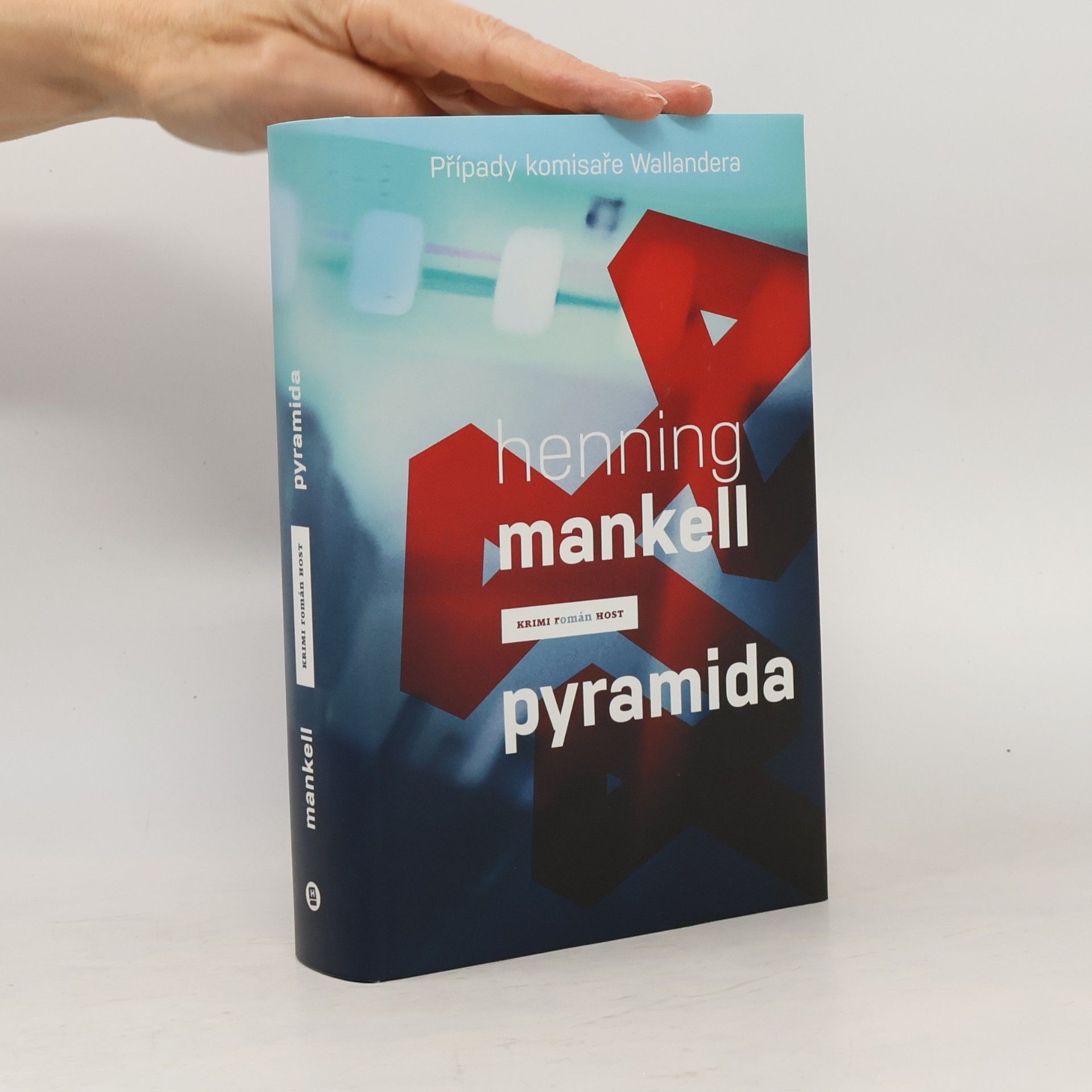 Henning Mankell Pyramida