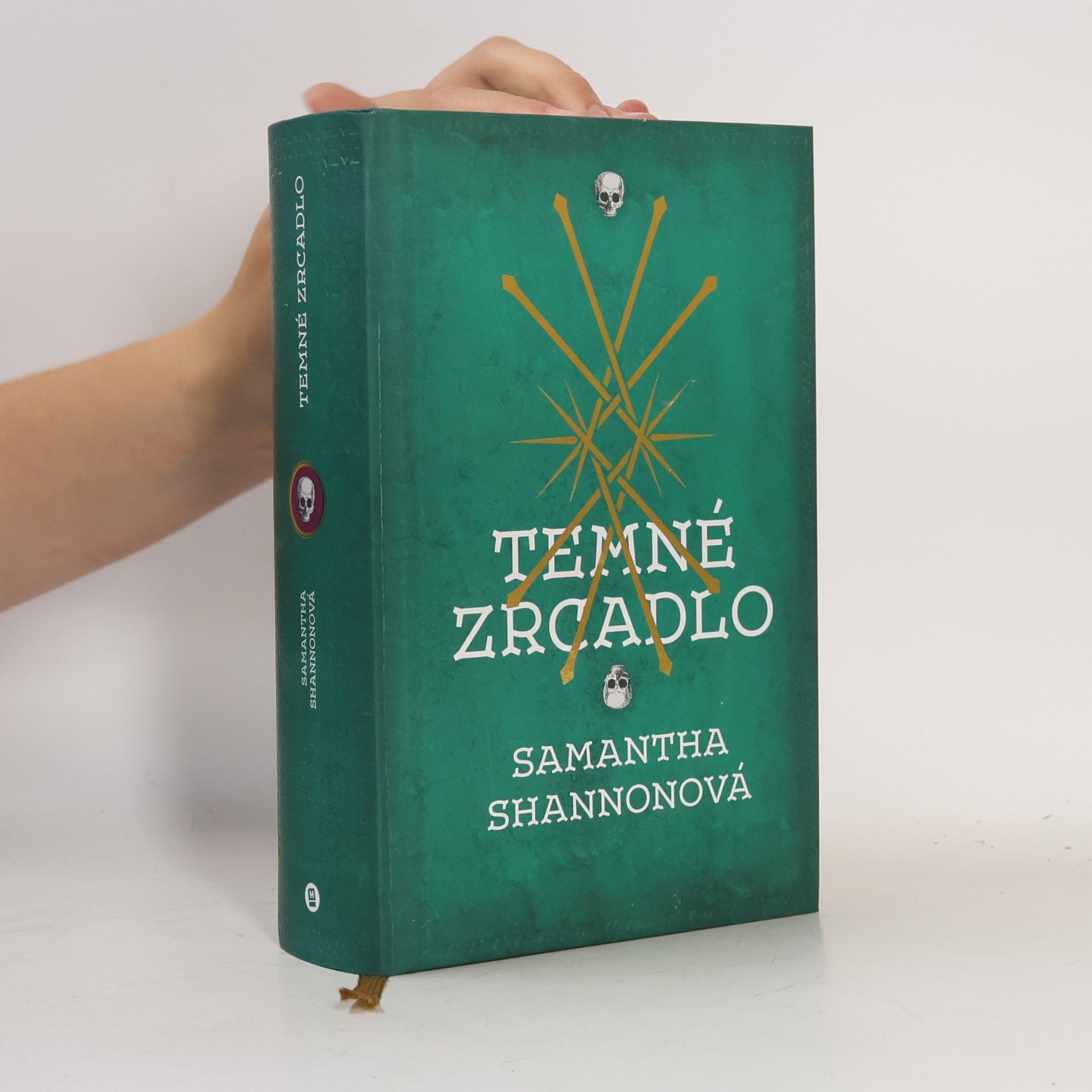 Samantha Shannon Temné zrcadlo