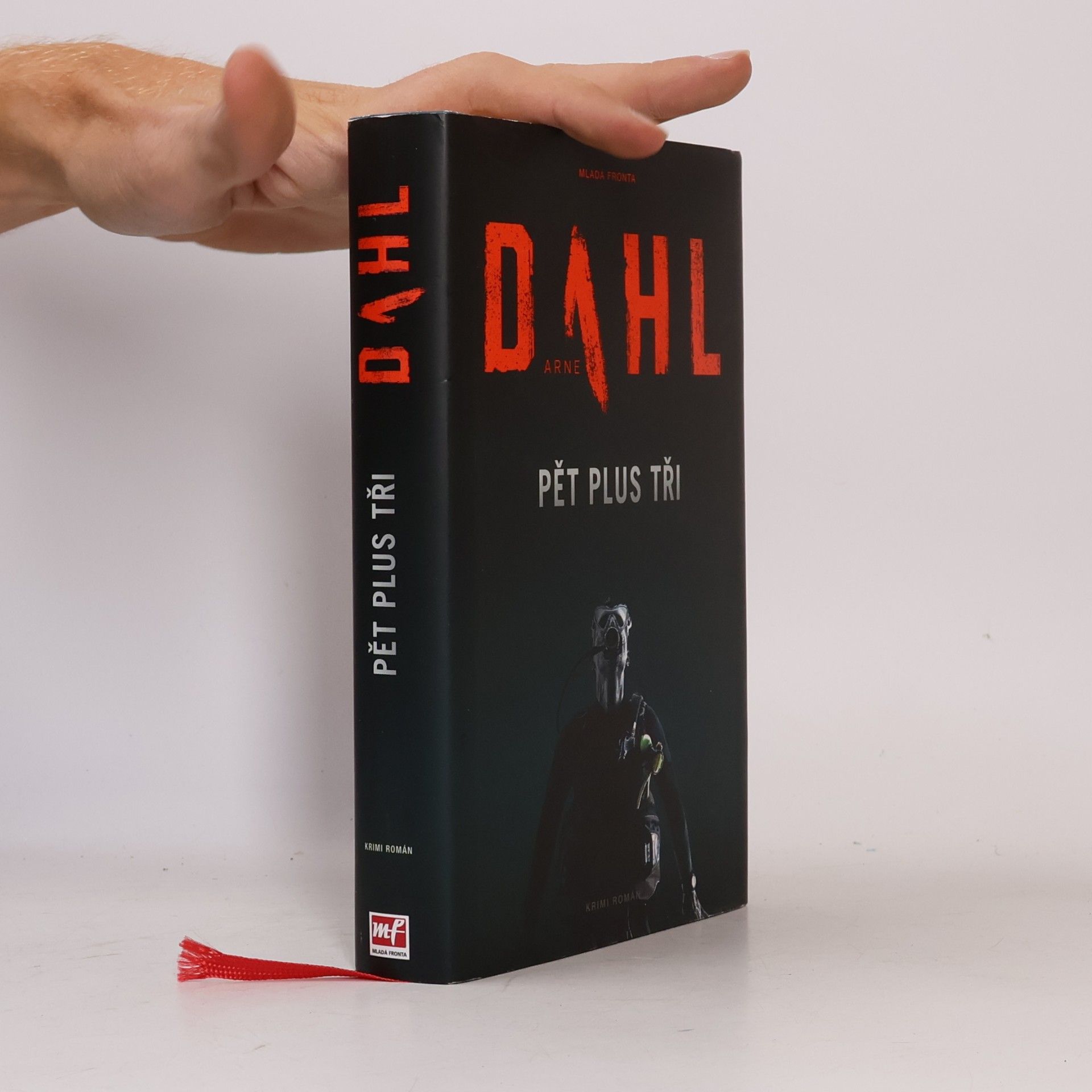 Arne Dahl Pět plus tři