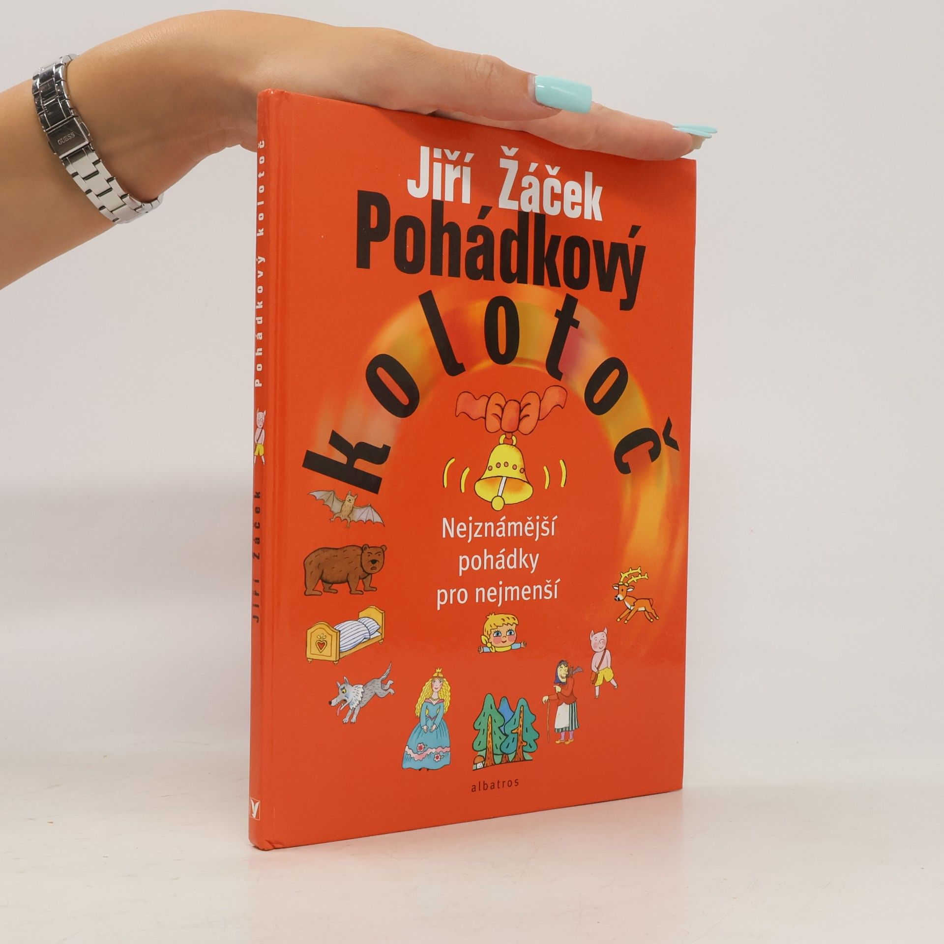 Pohádkový kolotoč : nejznámější pohádky pro nejmenší