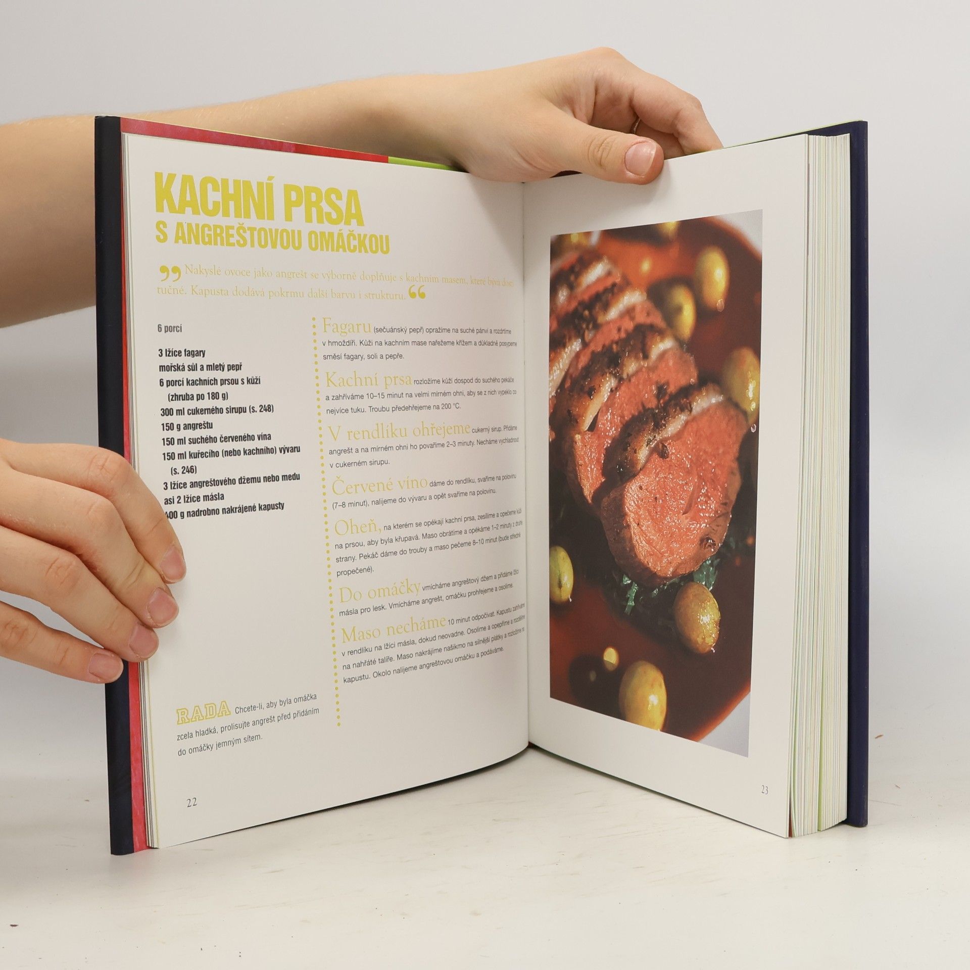 Gordon Ramsay Nedělní oběd : s rodinou i přáteli : recepty nejlepšího šéfkuchaře z TV Paprika