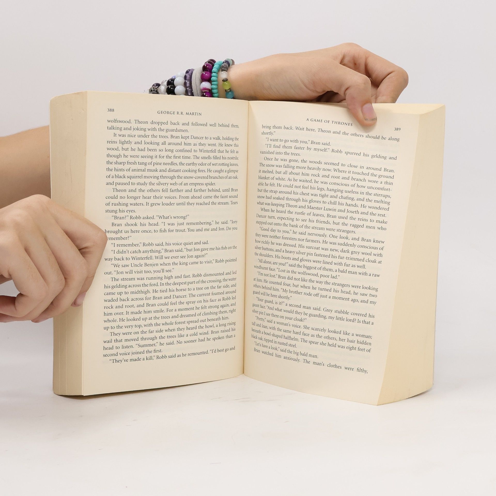 George R. R. Martin A Game of Thrones : Book one of A song of ice and fire