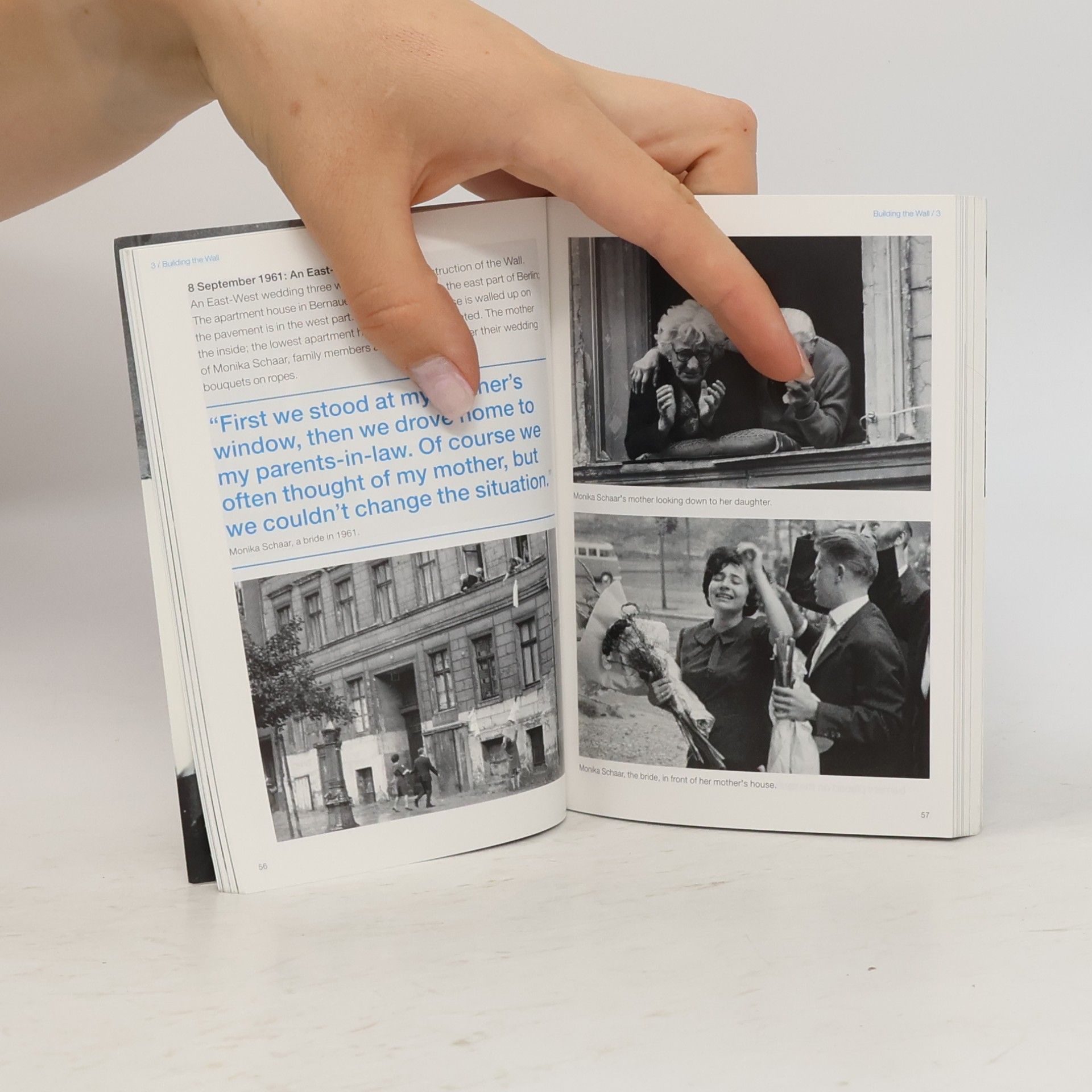 Hans-Hermann Hertle The Berlin Wall story : biography of a monument