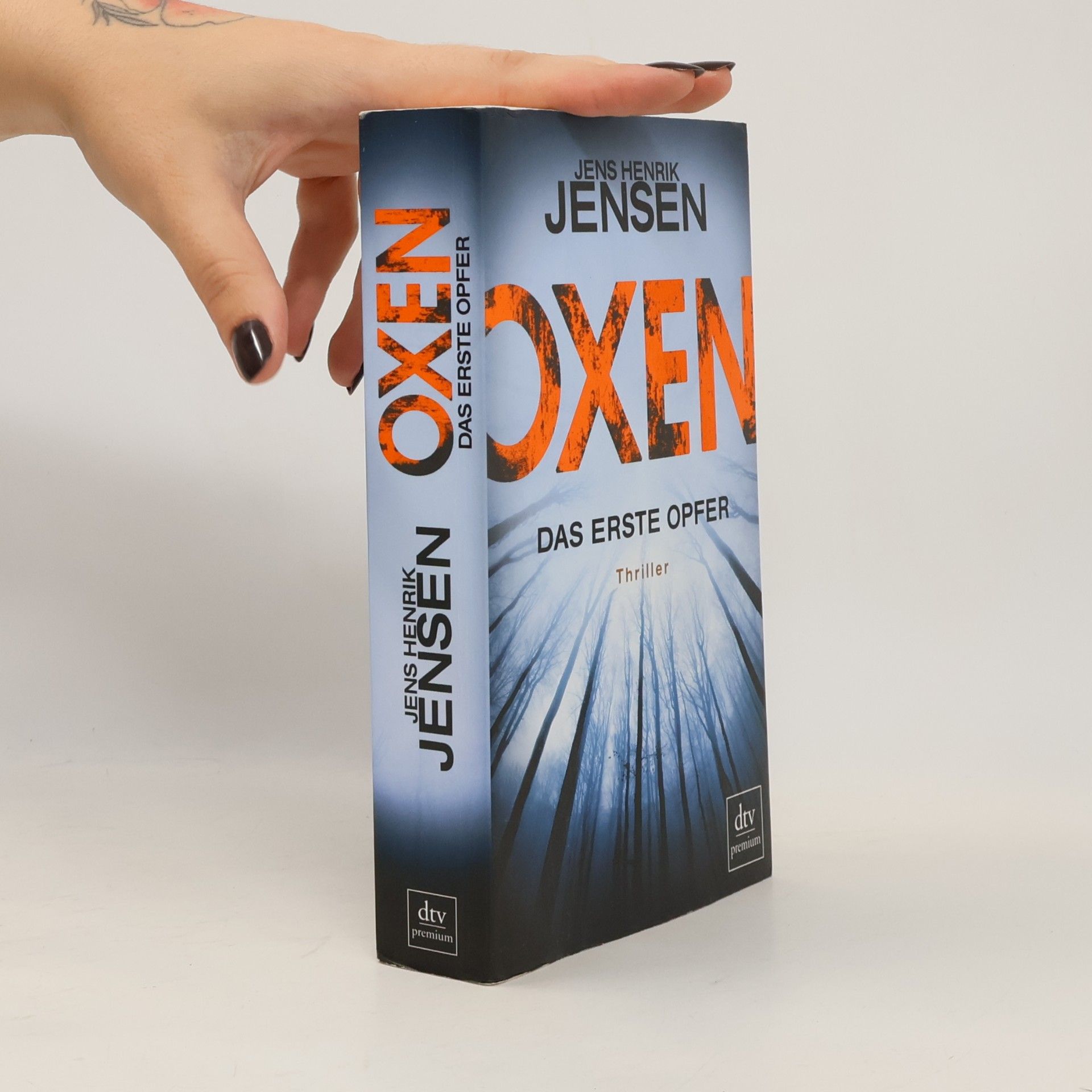 Jensen Jens Henrik Oxen. Das Erste Opfer