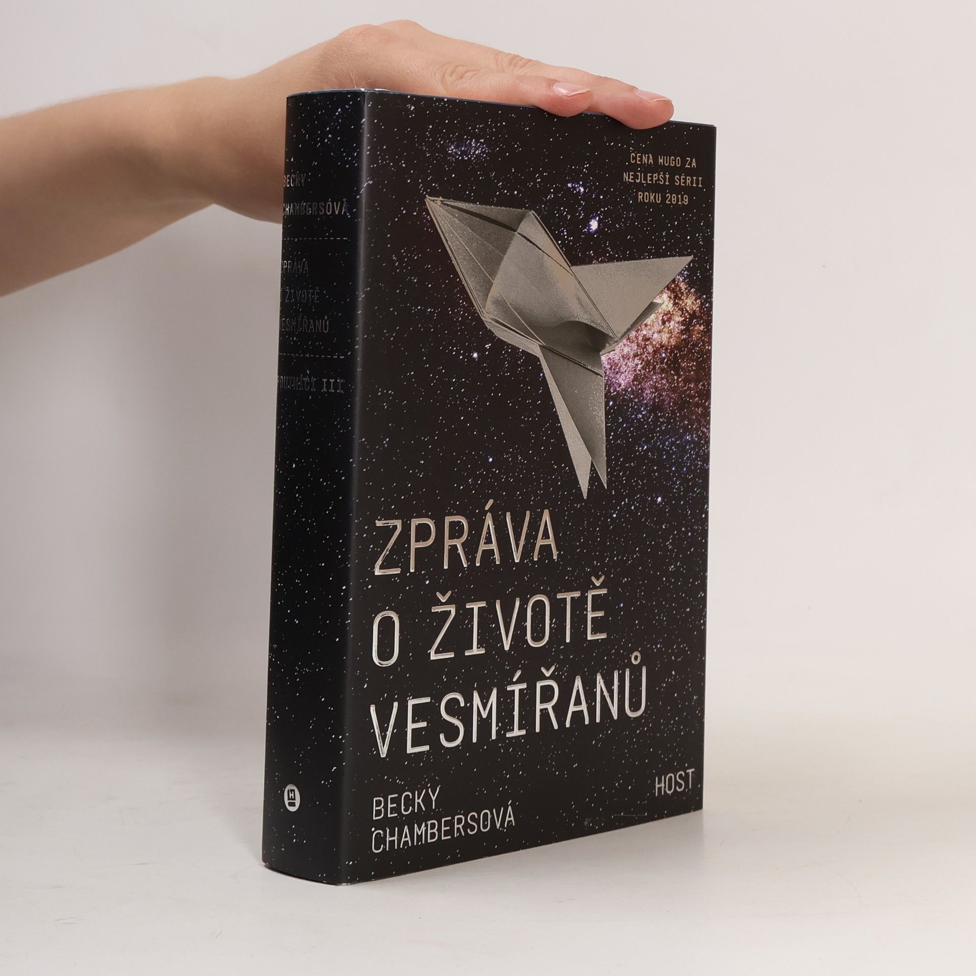 Becky Chambers Zpráva o životě vesmířanů