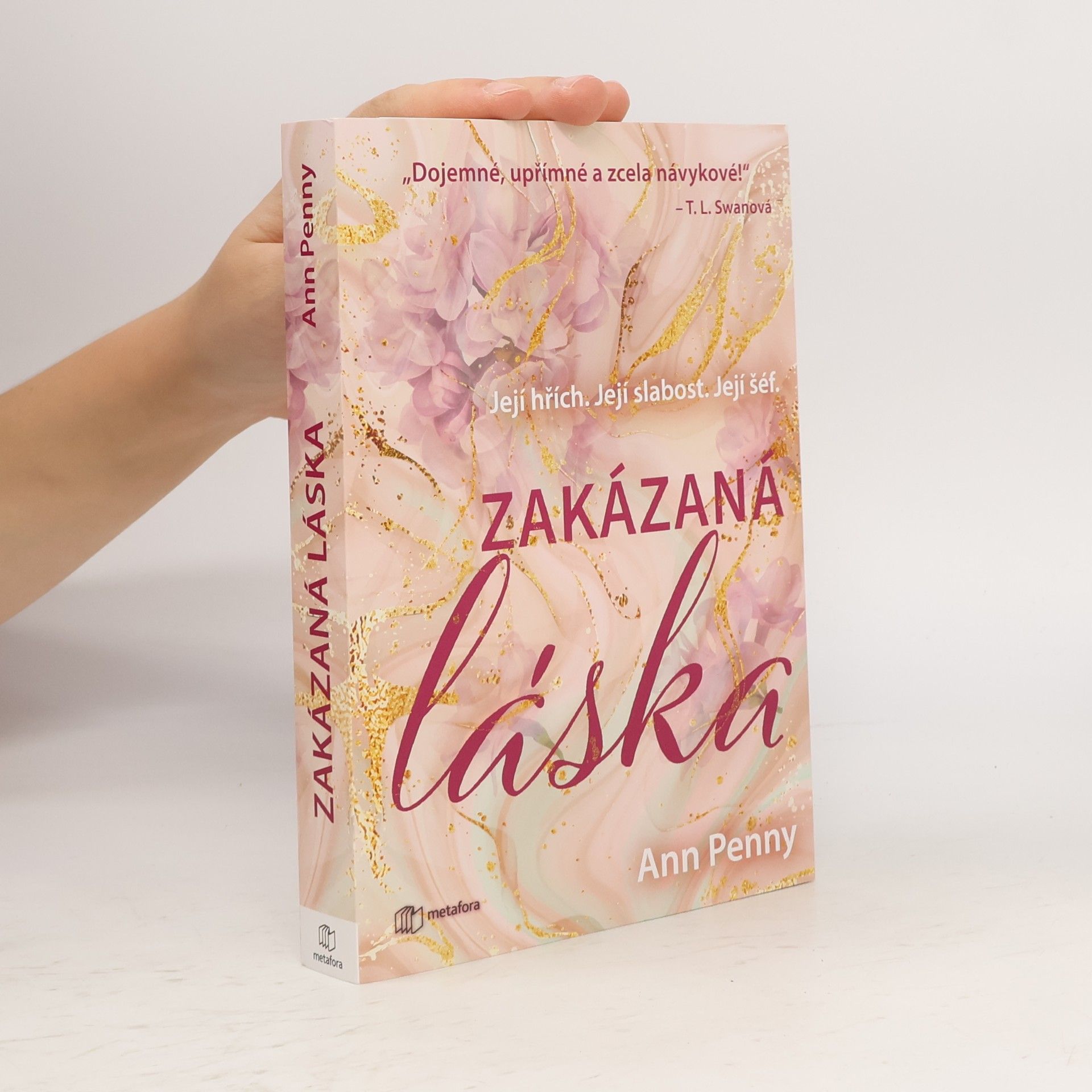 T. L. Swanová Zakázaná láska