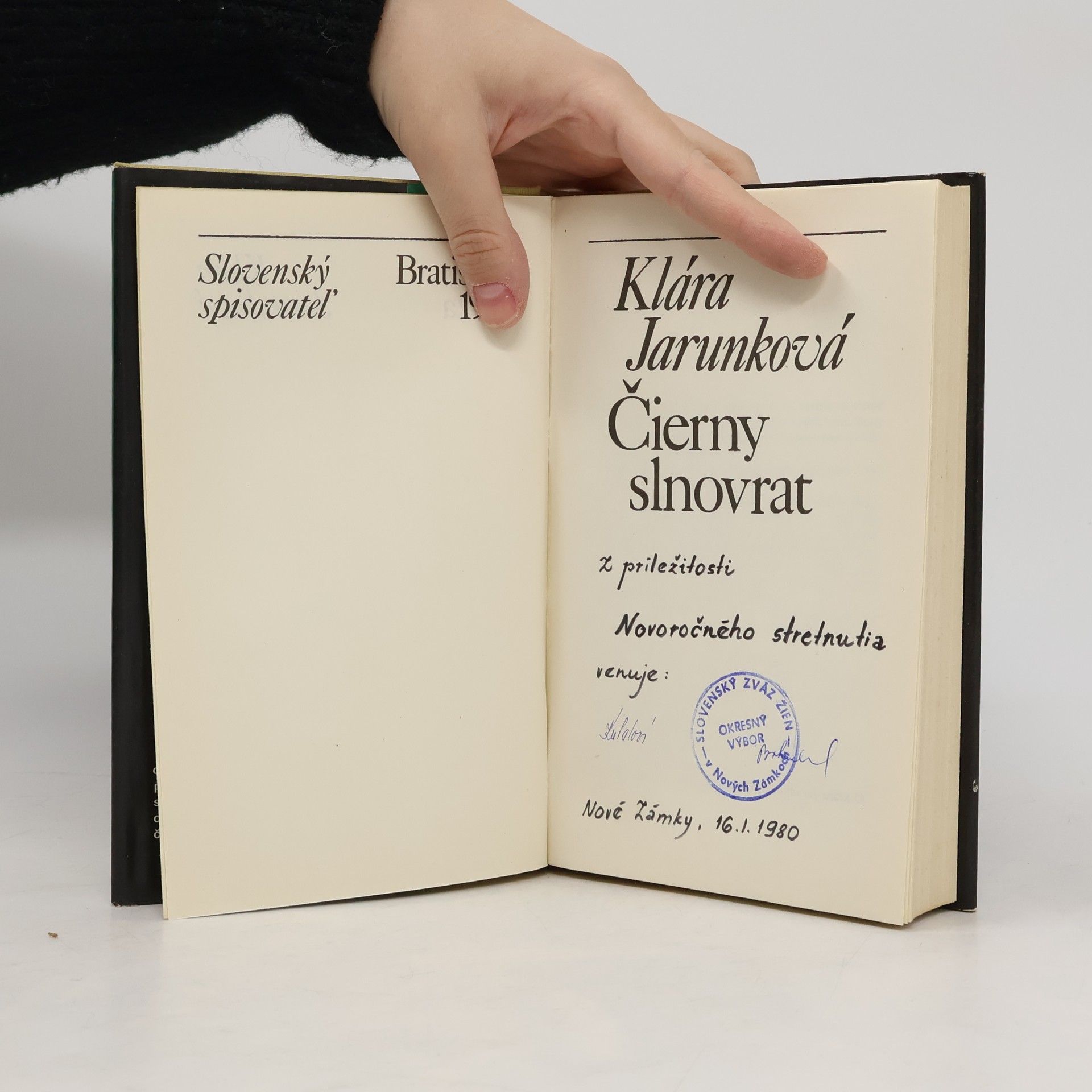 Klára Jarunková Čierny slnovrat