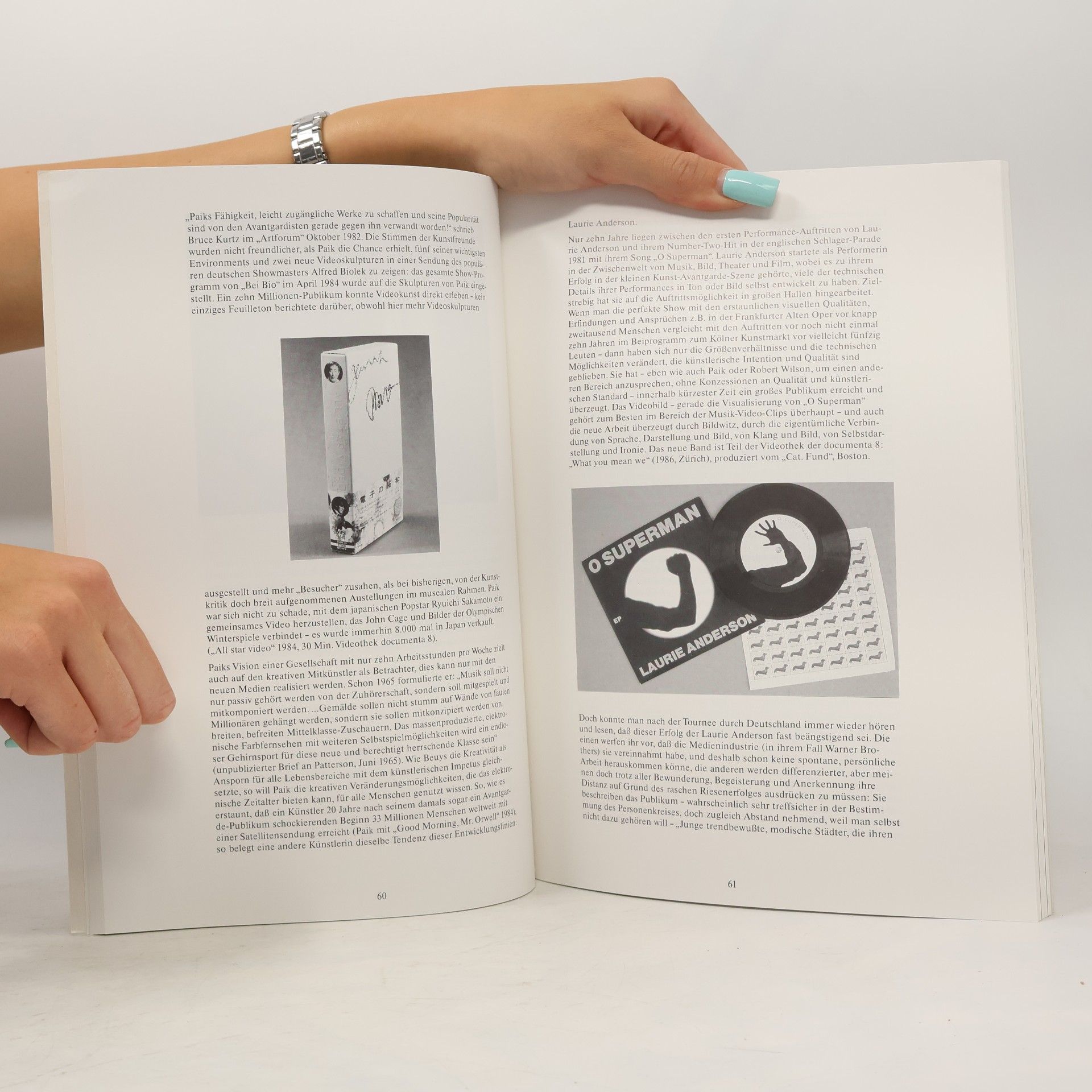 Collectif d'auteurs Ausstellungskatalog zur Documenta 8. Band I-III Katalog Künstlerbuch