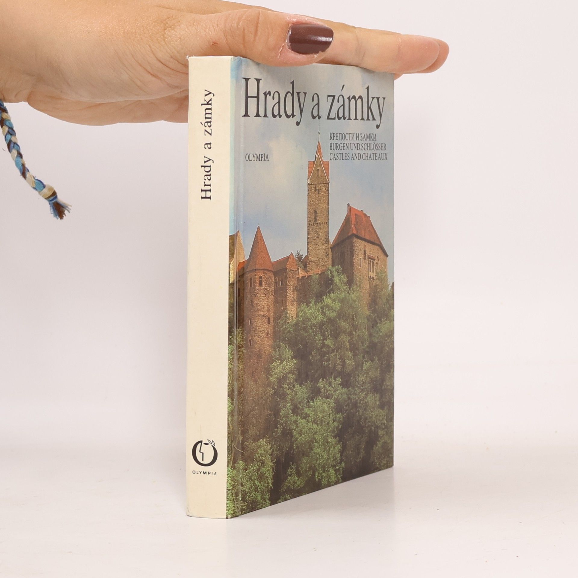 Hrady a zámky