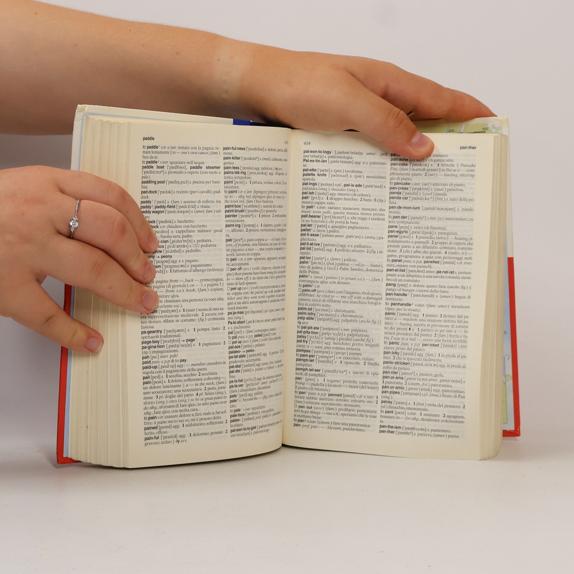 Mario Hazon Dizionario Garzanti Hazon di inglese - Inglese - Italiano Italiano - Inglese - Nuova edizione - Con glossario dei termini informatici e di Internet