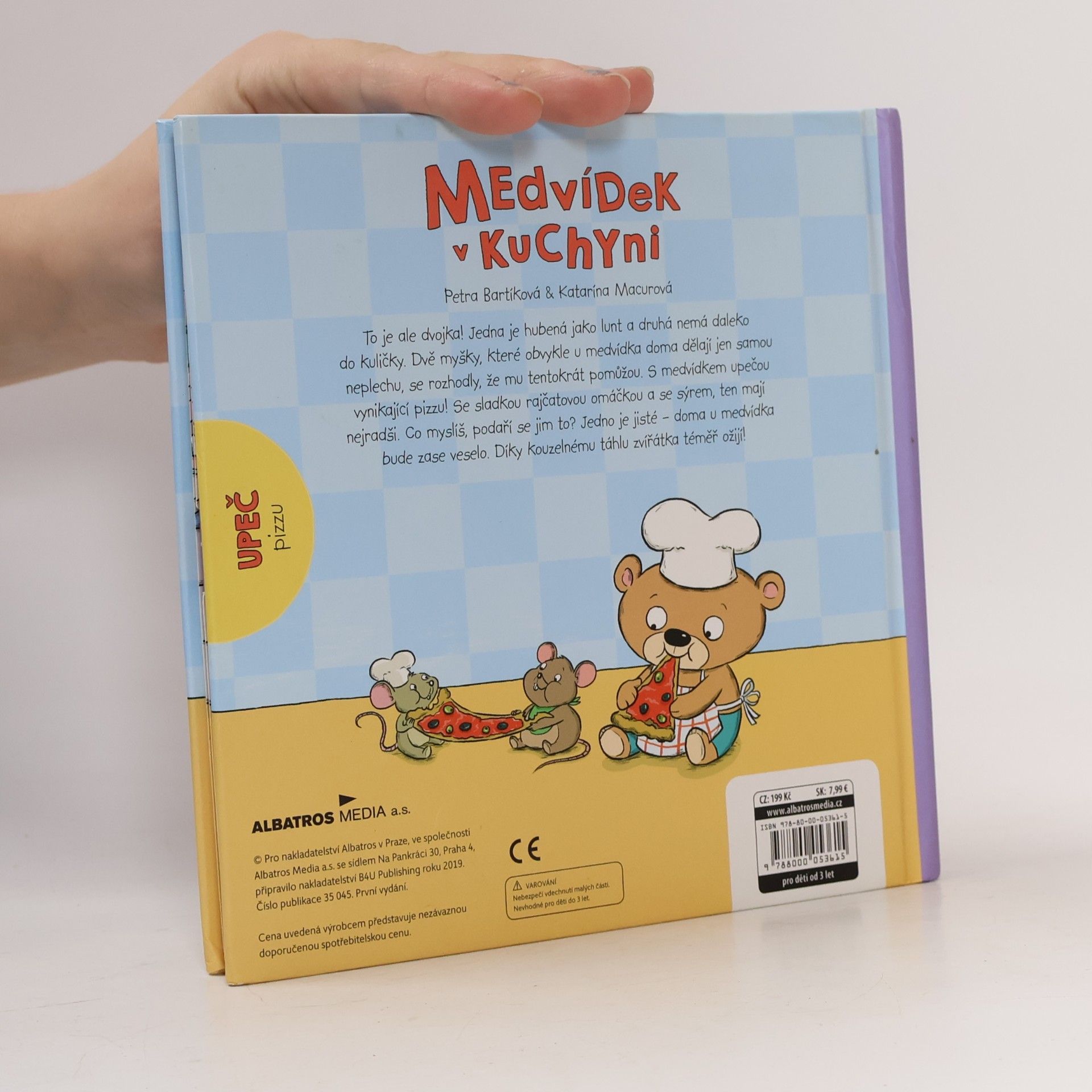 Petra Bartíková Medvídek v kuchyni