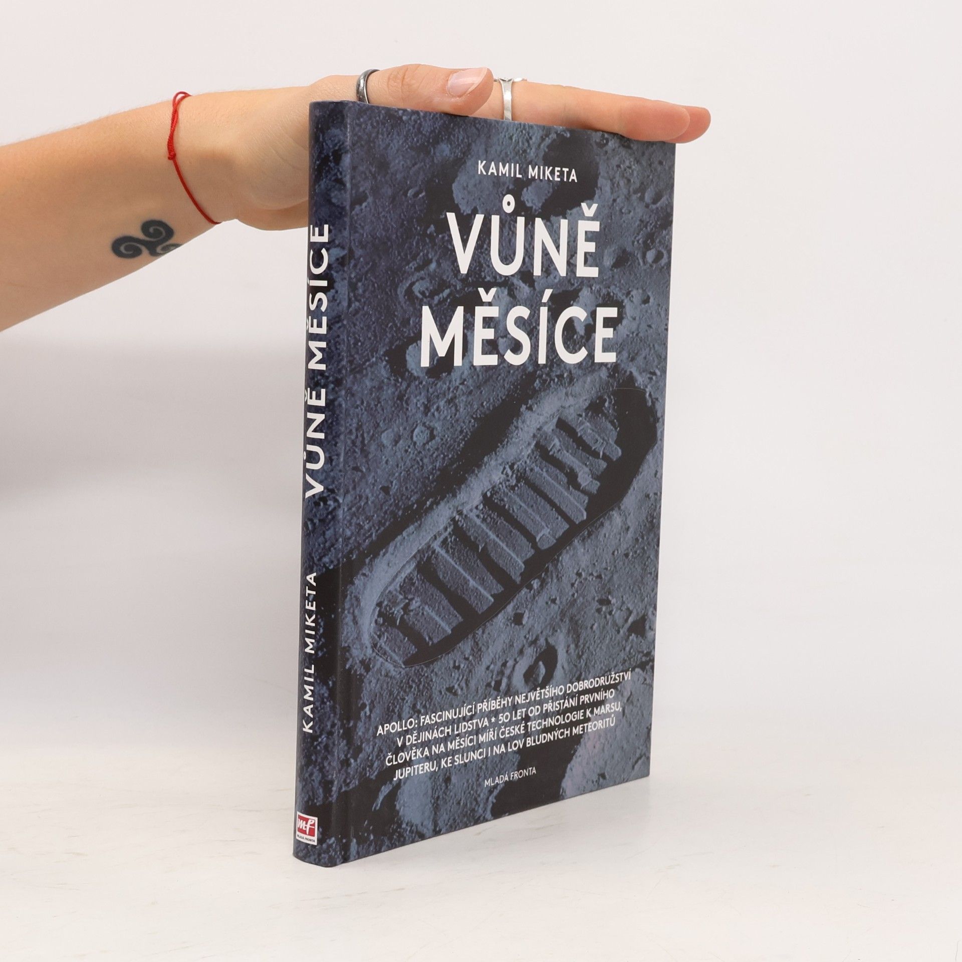 Kamil Miketa Vůně Měsíce