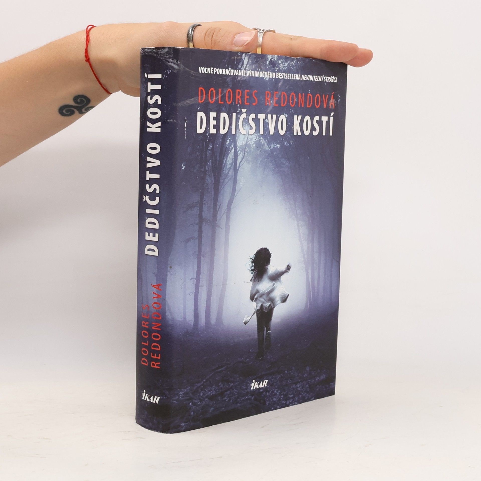 Dolores Redondo Dedičstvo kostí