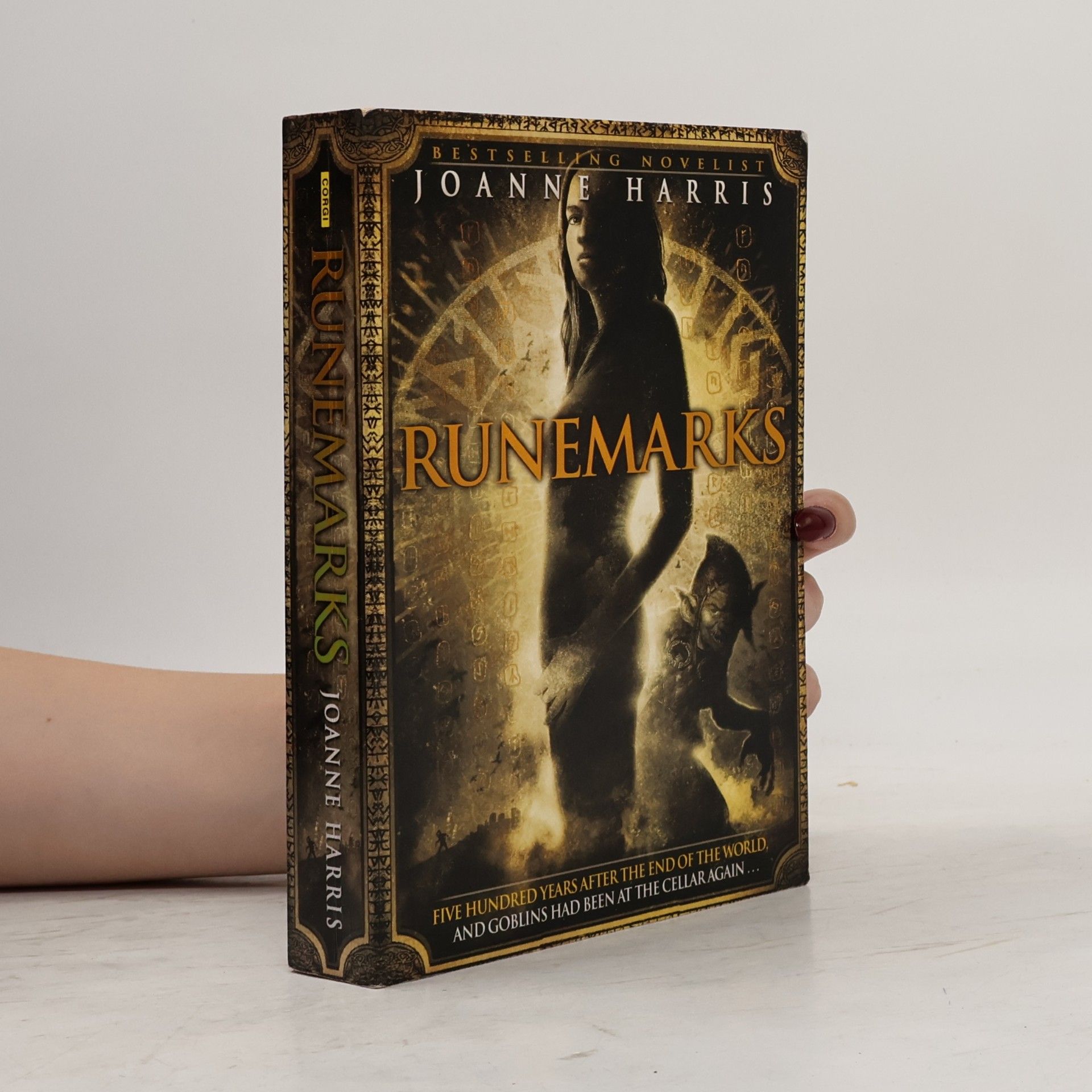 Joanne Harris Runemarks