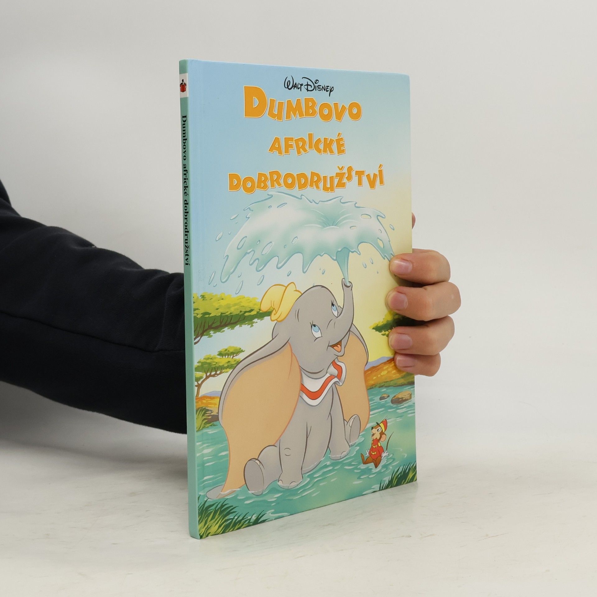 Various authors Dumbovo africké dobrodružství