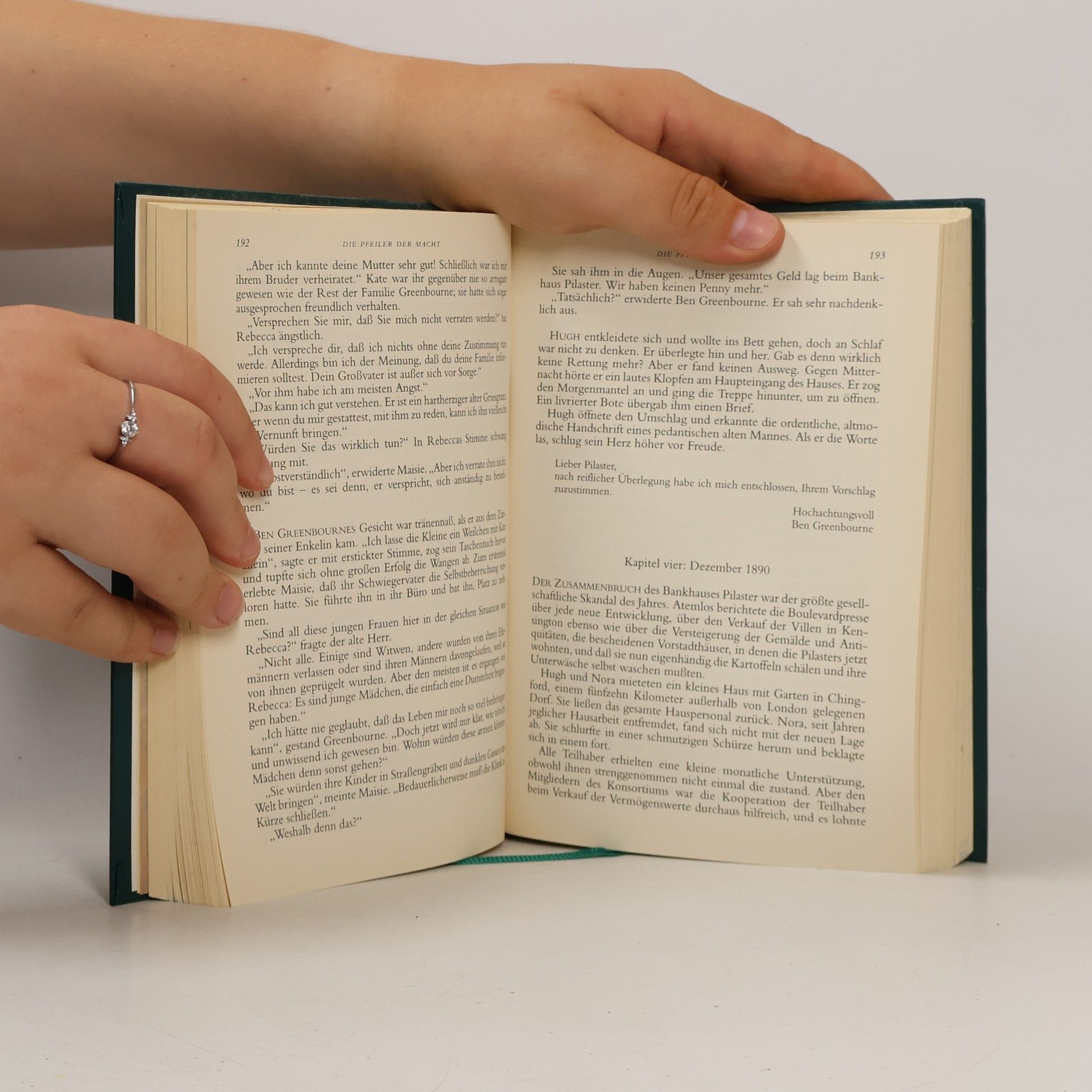 Ken Follett Reader's Digest Auswahlbücher. Die Pfeiler der Macht. Schau dich nicht um. Wolfstage. Virusjagd