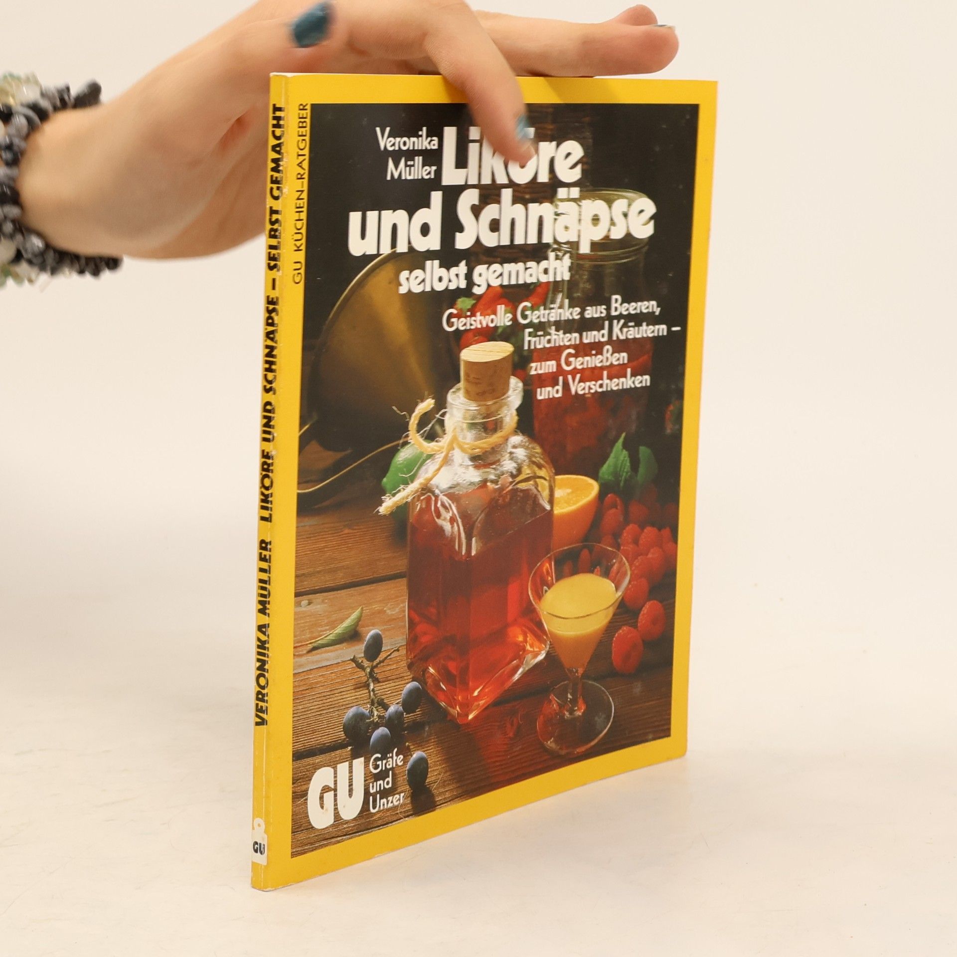 Veronika Müller Liköre und Schnäpse selbst gemacht