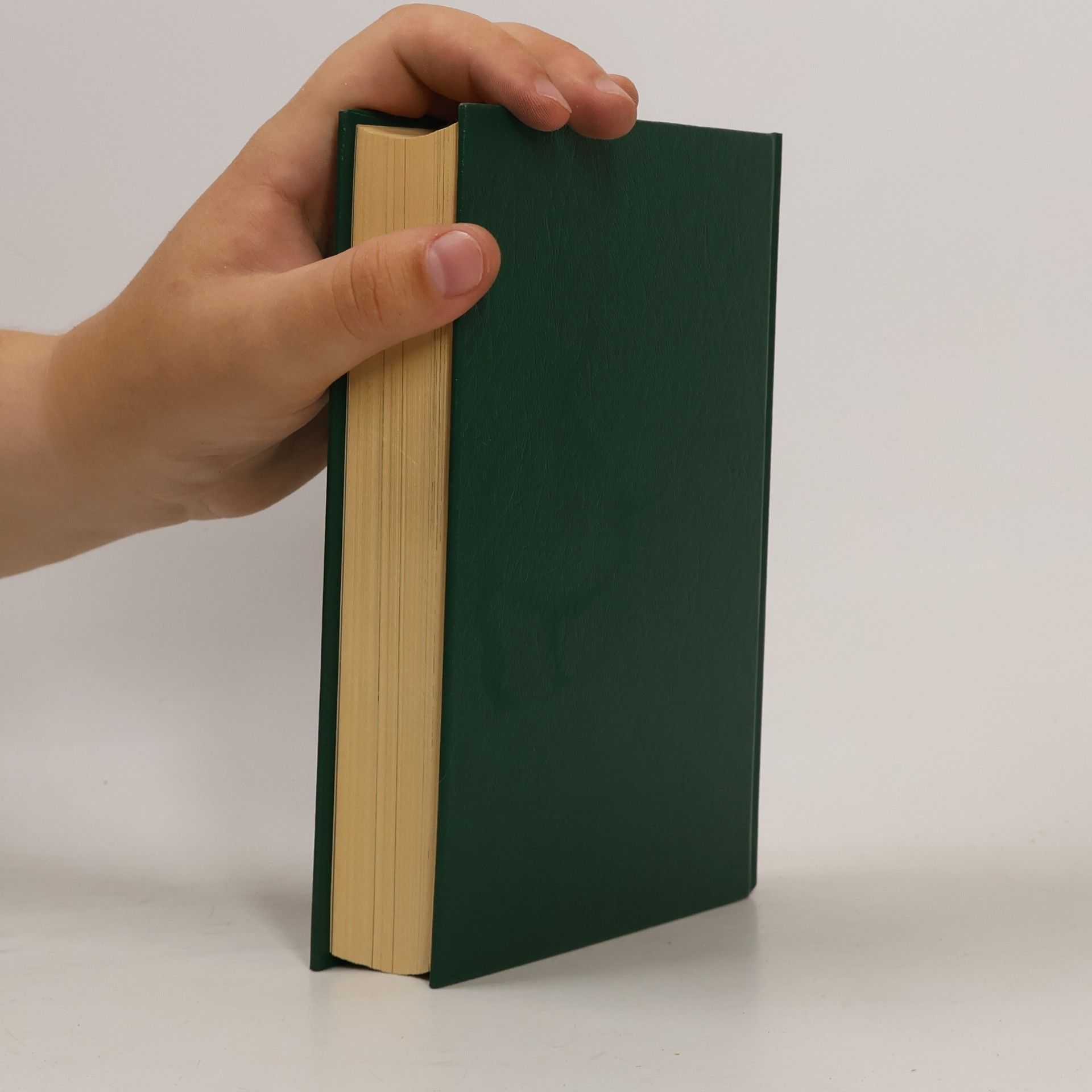 Kolektív autorov Reader's Digest Auswahlbücher. McCreadys Doppelspiel. Geheimnisvolle Gäste. Die Lerche fliegt im Morgengrauen. Einsames Blockhaus