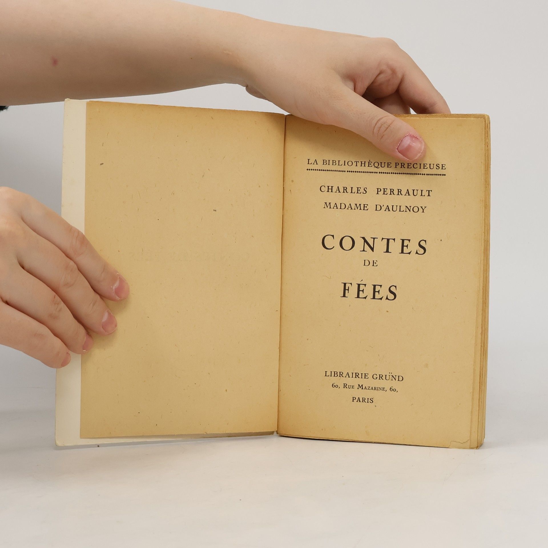 Charles Perrault Contes de Fées