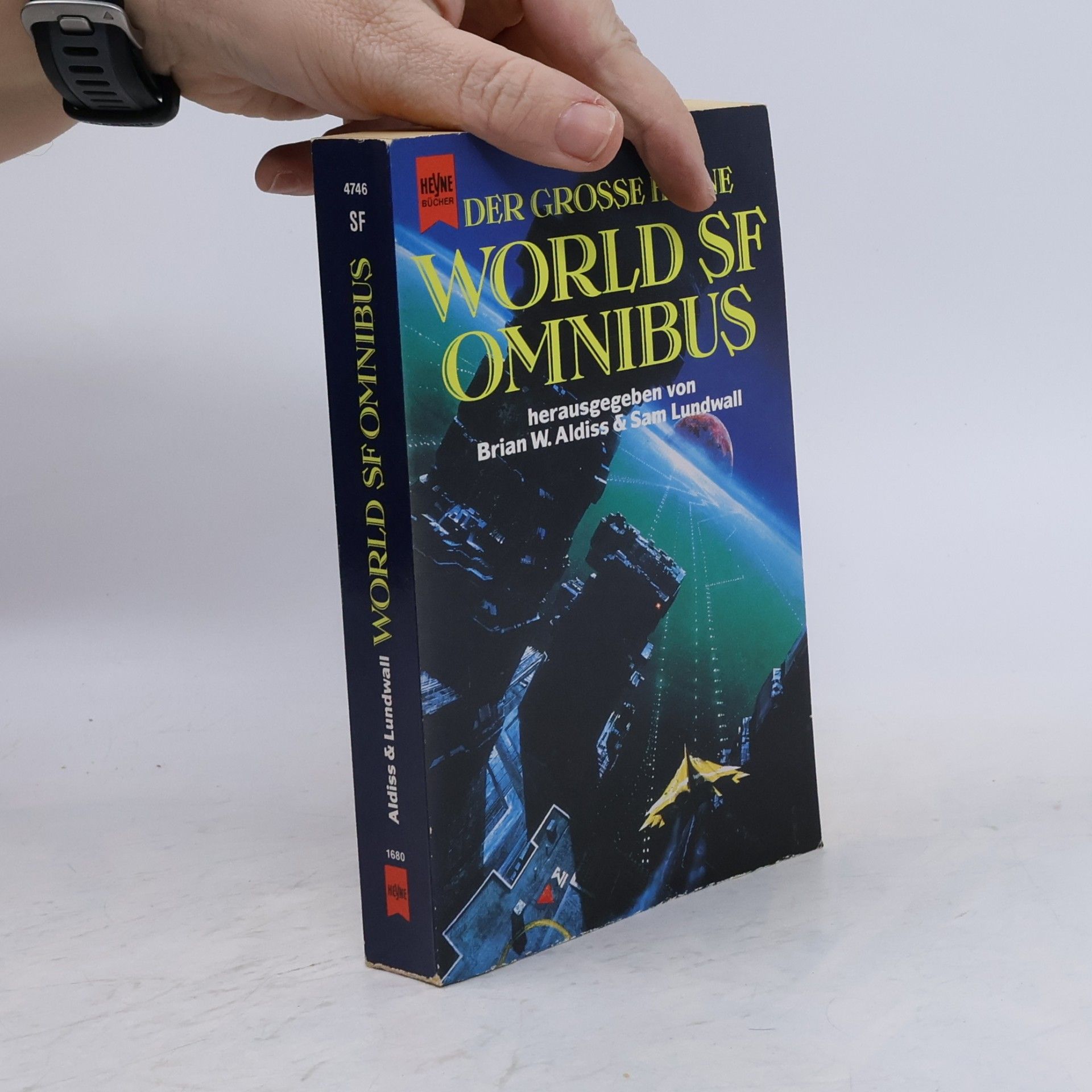 Der grosse Heyne World sf Omnibus