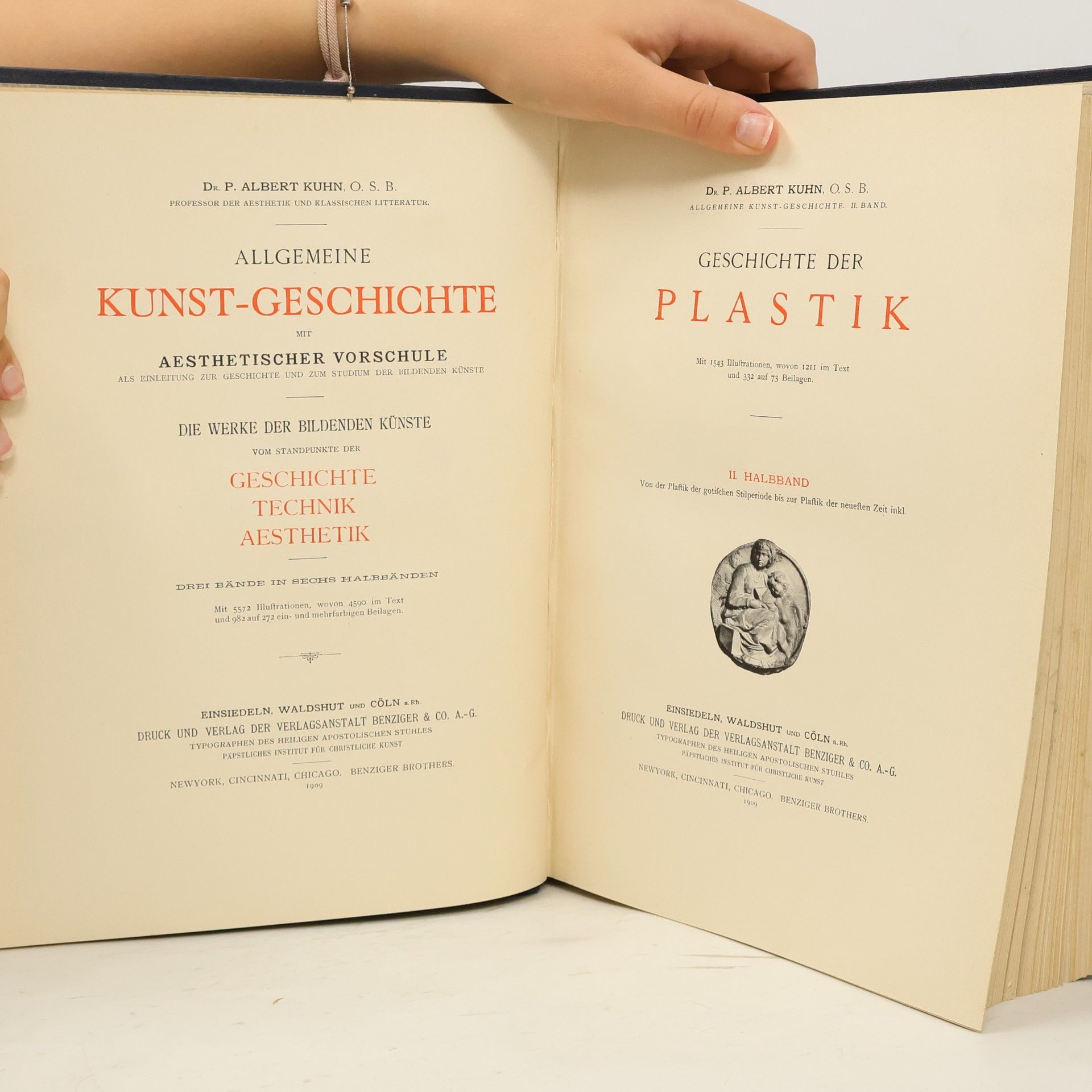 P. Albert Kuhn Geschichte der Plastik. II. Halsband