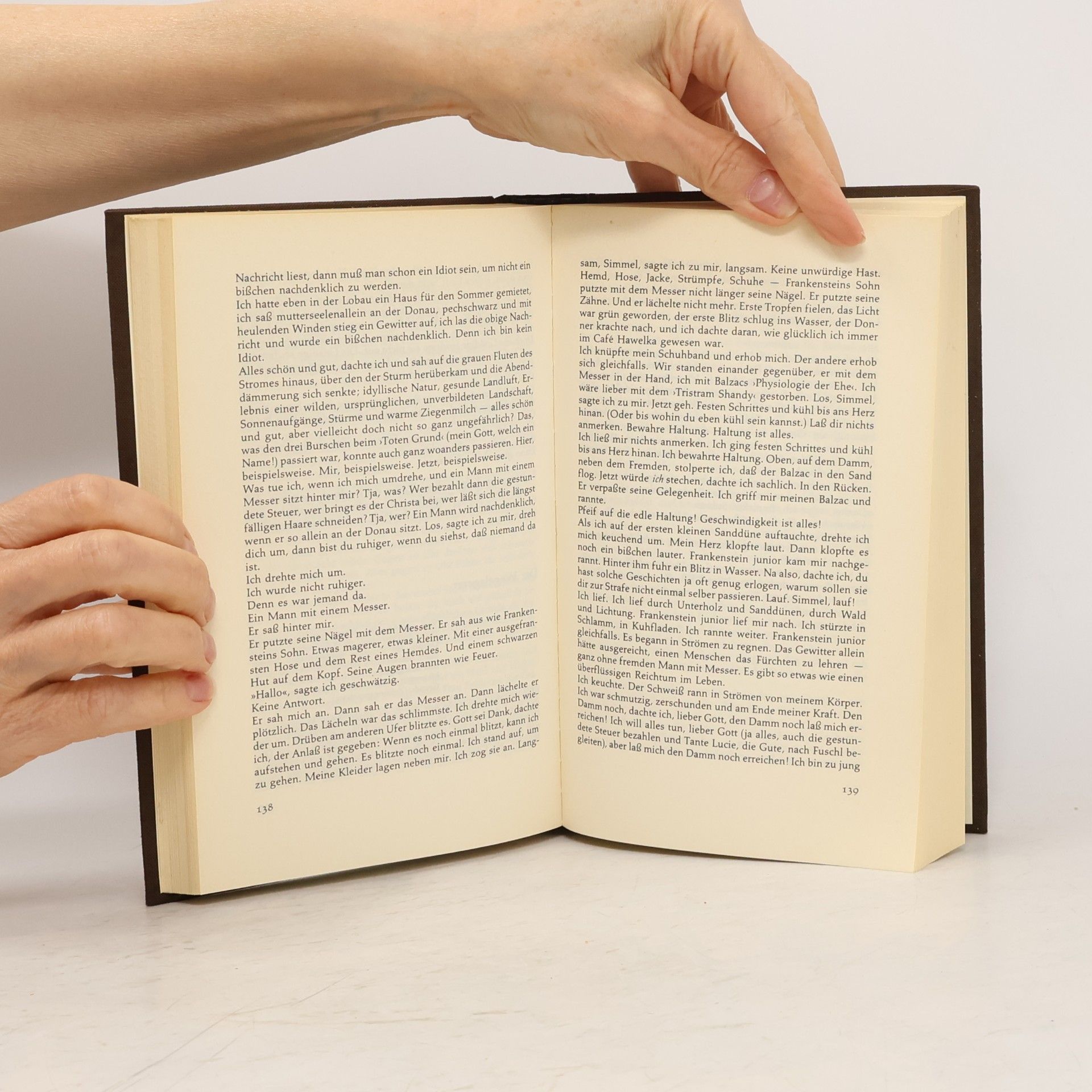 Johannes Mario Simmel Zweiundzwanzig Zentimeter Zärtlichkeit