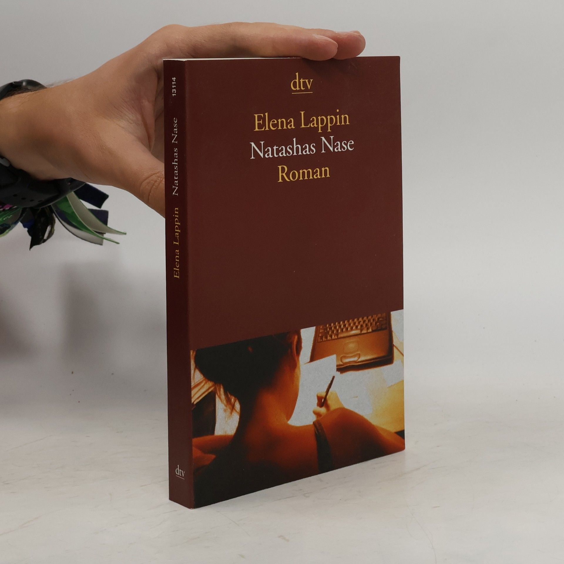 Elena Lappin Natashas Nase