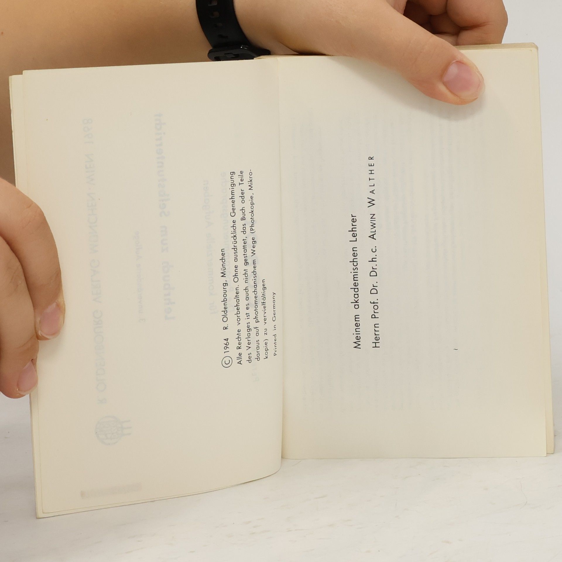 Peter Kreis COBOL. Die Programmierungssprache für kommerzielle Aufgaben. Lehrbuch zum Selbstunterricht