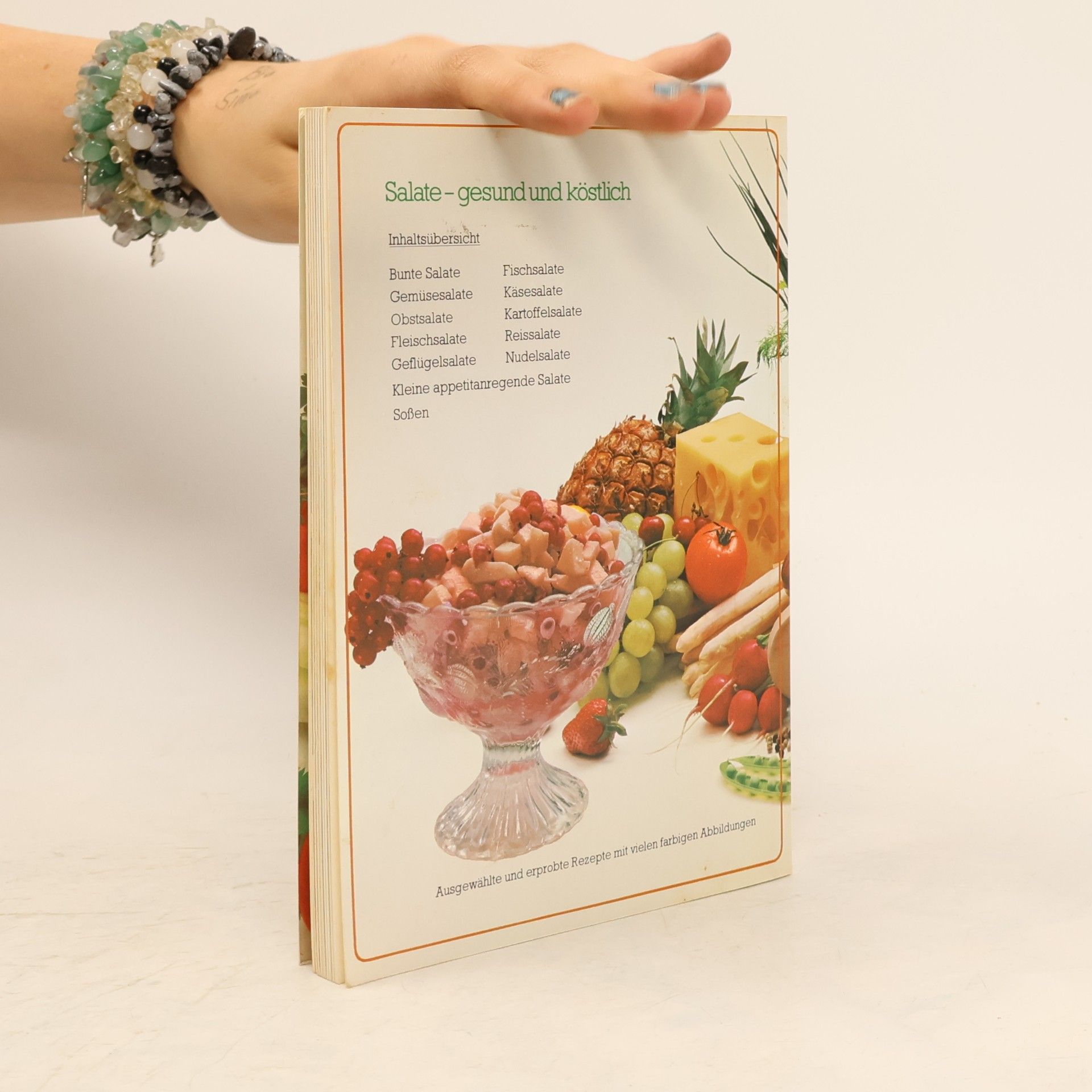 Autorenkollektiv Salate. gesund und köstlich