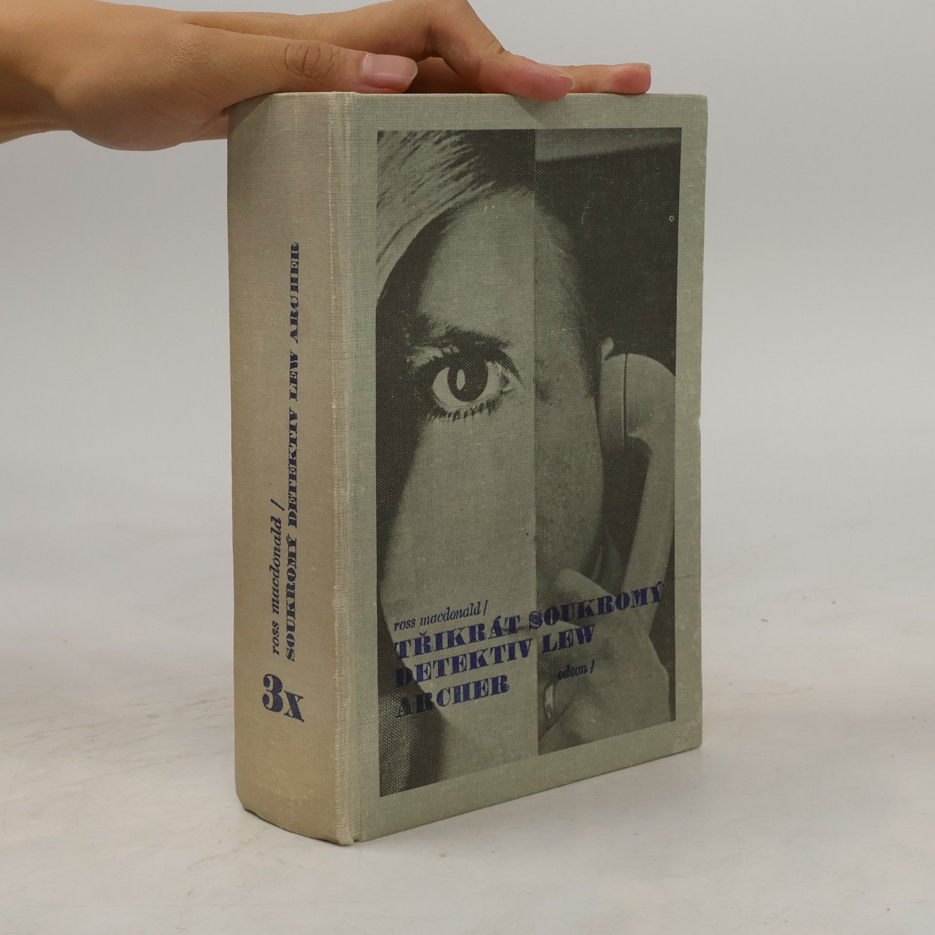 Ross Macdonald Třikrát soukromý detektiv Lew Archer