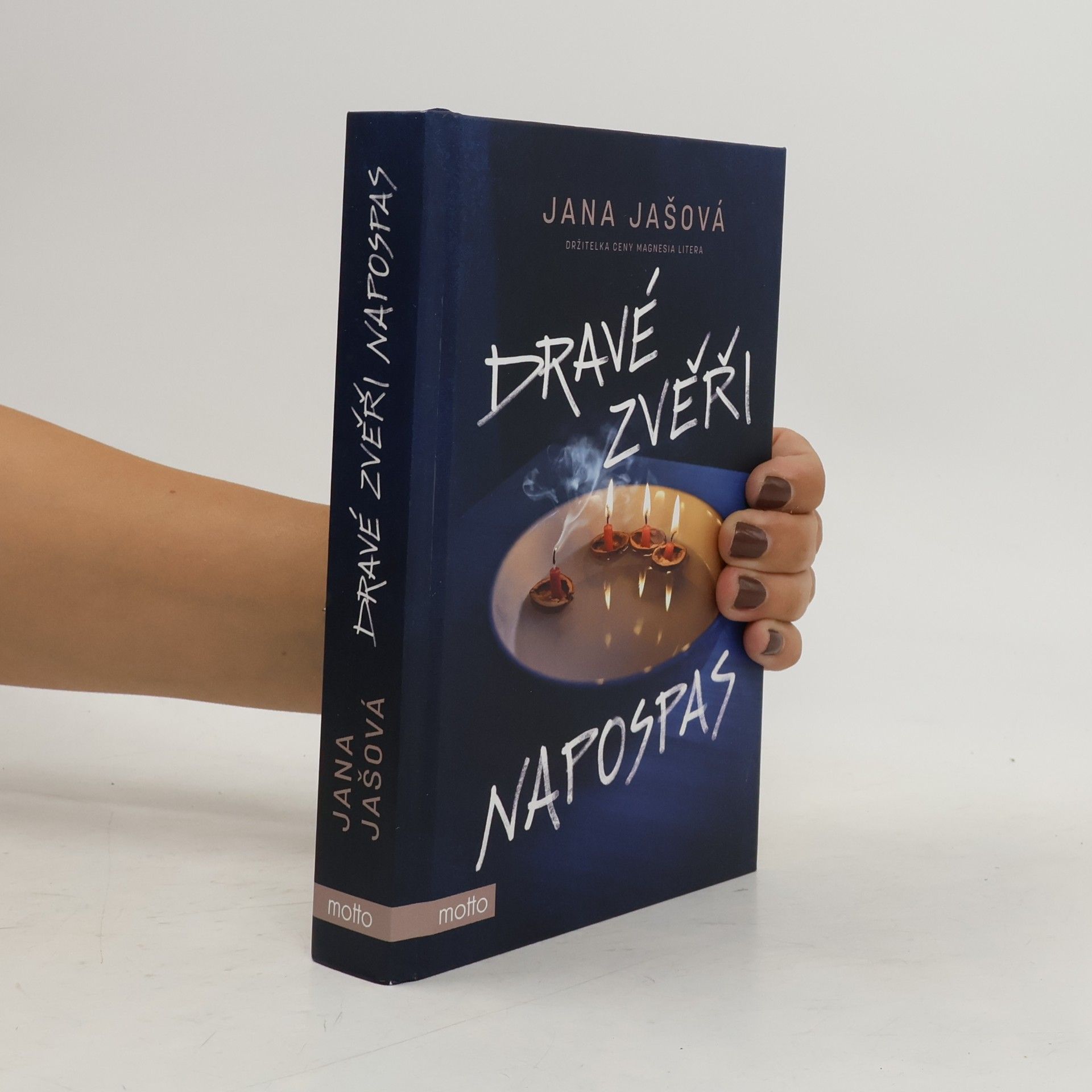 Jana Jašová Dravé zvěři napospas