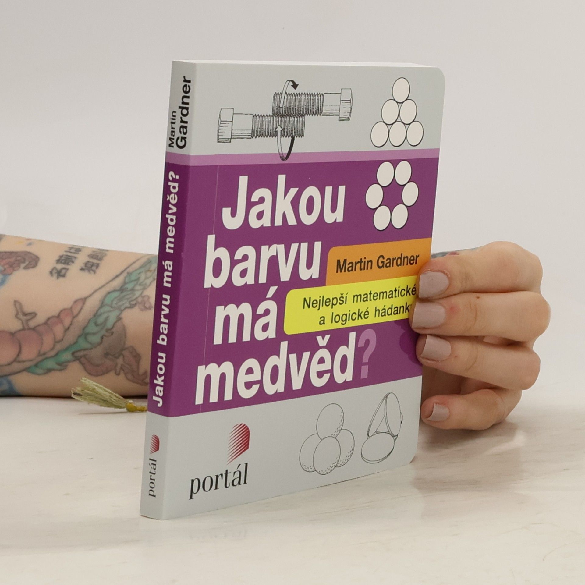 Jonathan Verner Jakou barvu má medvěd? Nejlepší matematické a logické hádanky
