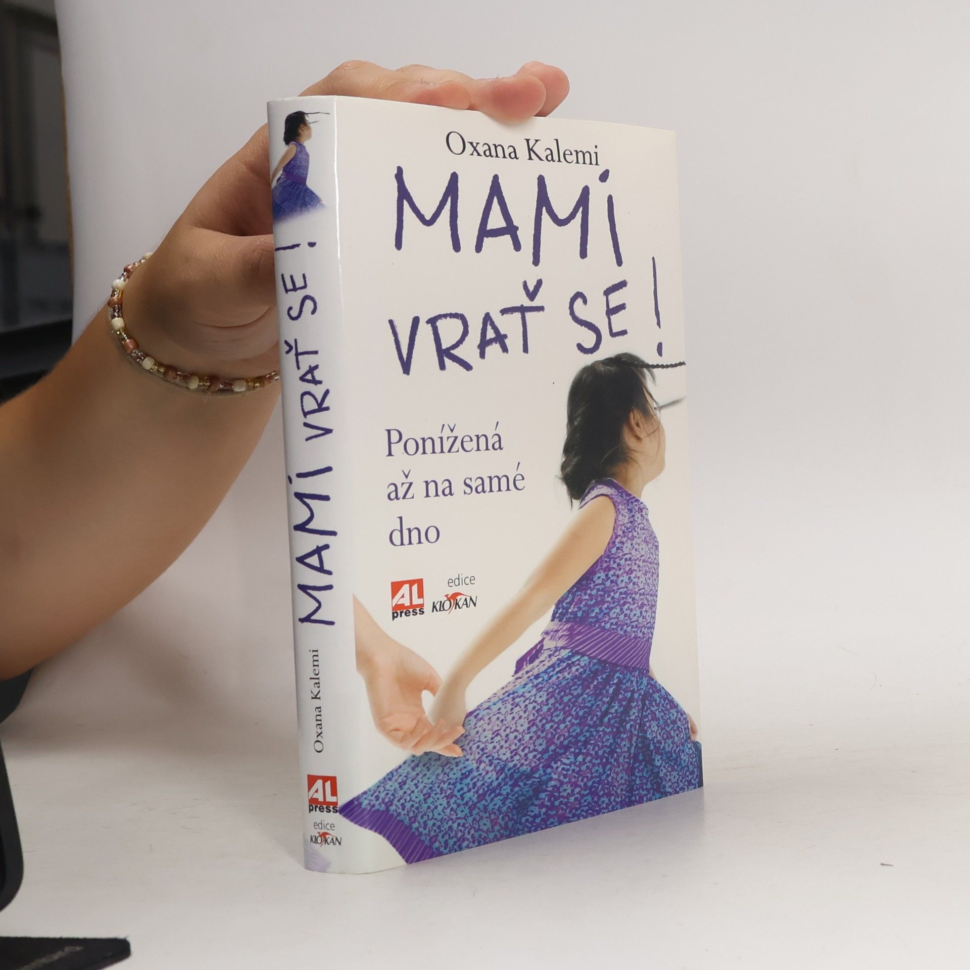 Iana Matei Mami, vrať se! - Ponížená až na samé dno