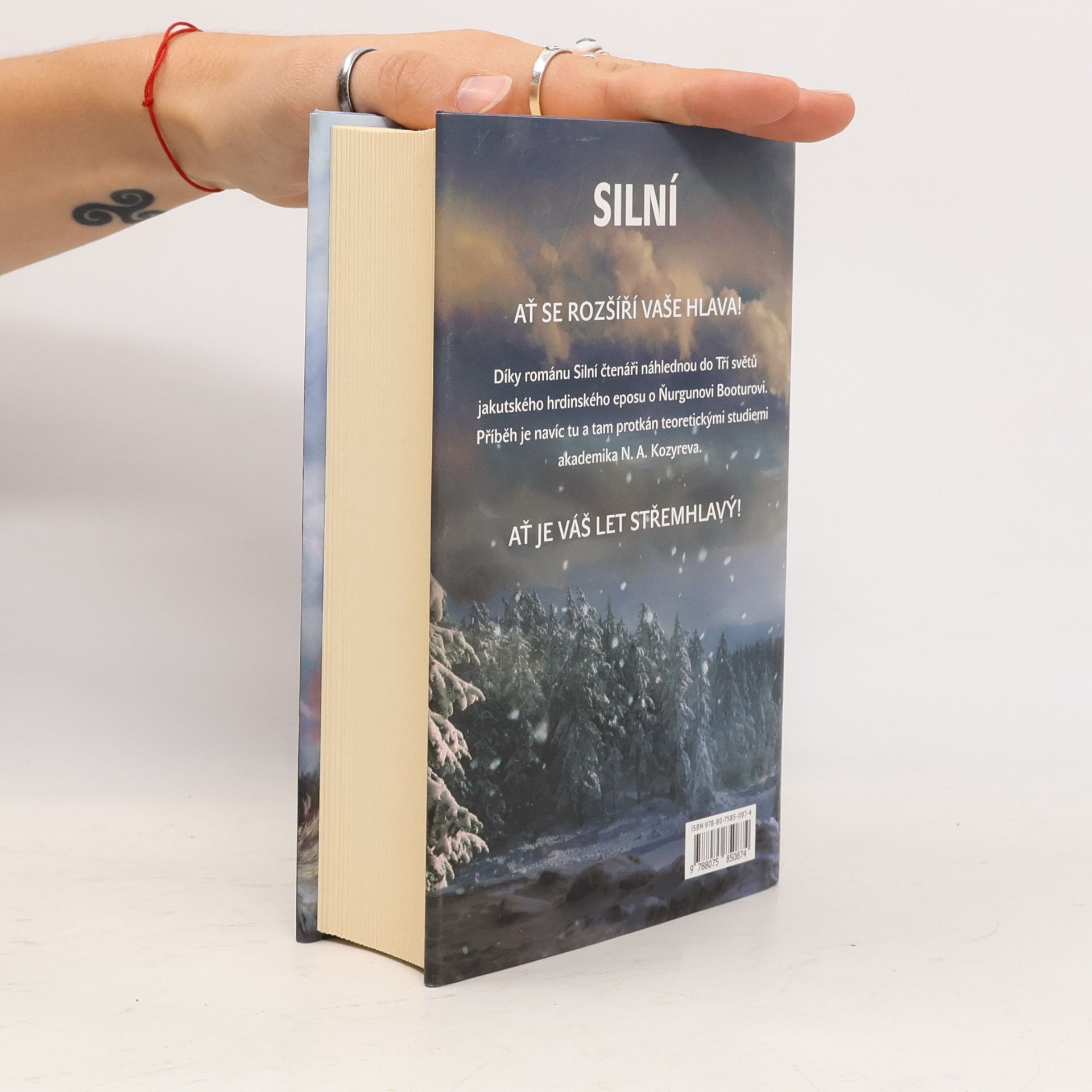 Genrì Lajon Oldì Zajatec železné hory. Silní. 1. díl