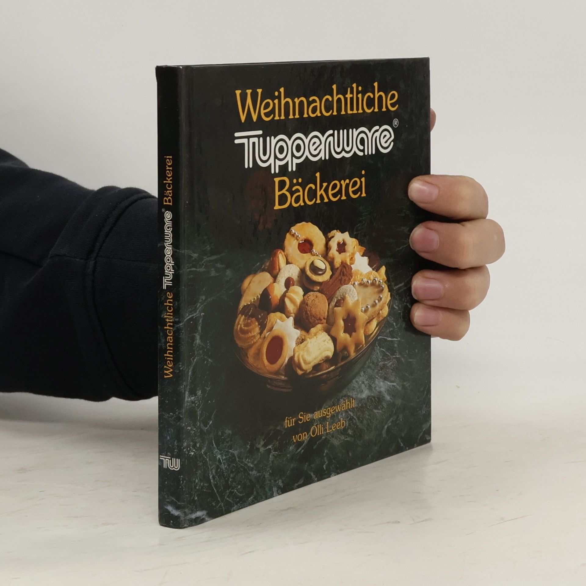 Olli Leeb Weihnachtliche Tupperware Bäckerei